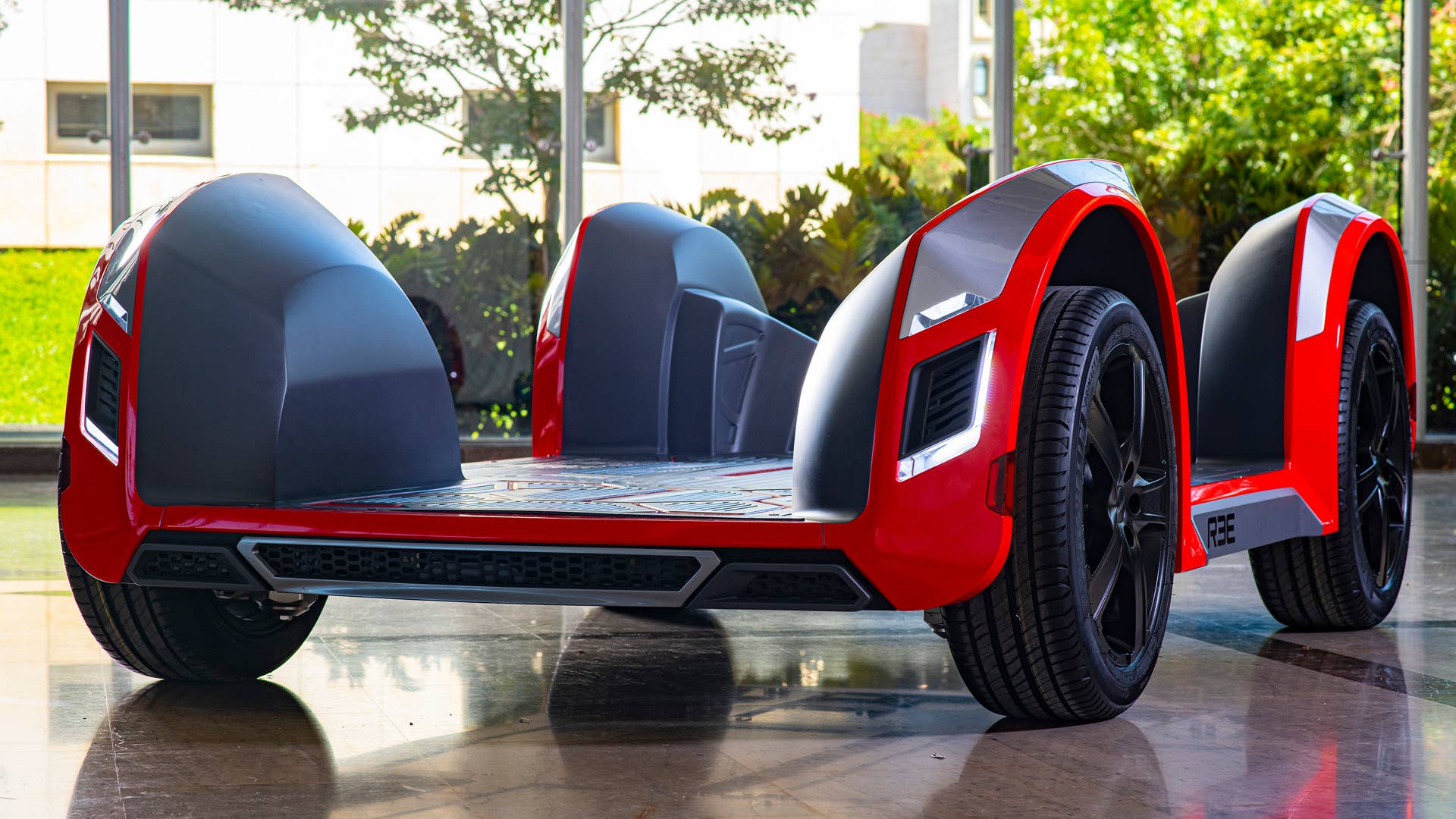 Israeli startup Ree Automotive partners with Tier 1 OEM supplier KYB on a suspension for its novel EV skateboard platform.