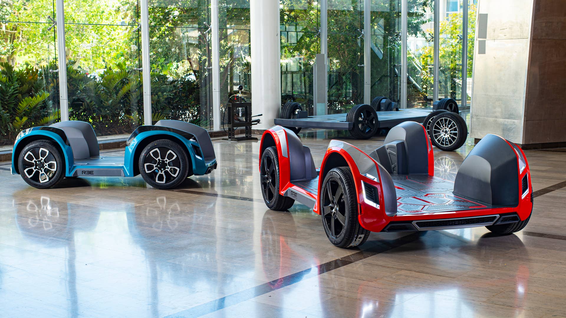 Israeli startup Ree Automotive partners with Tier 1 OEM supplier KYB on a suspension for its novel EV skateboard platform.