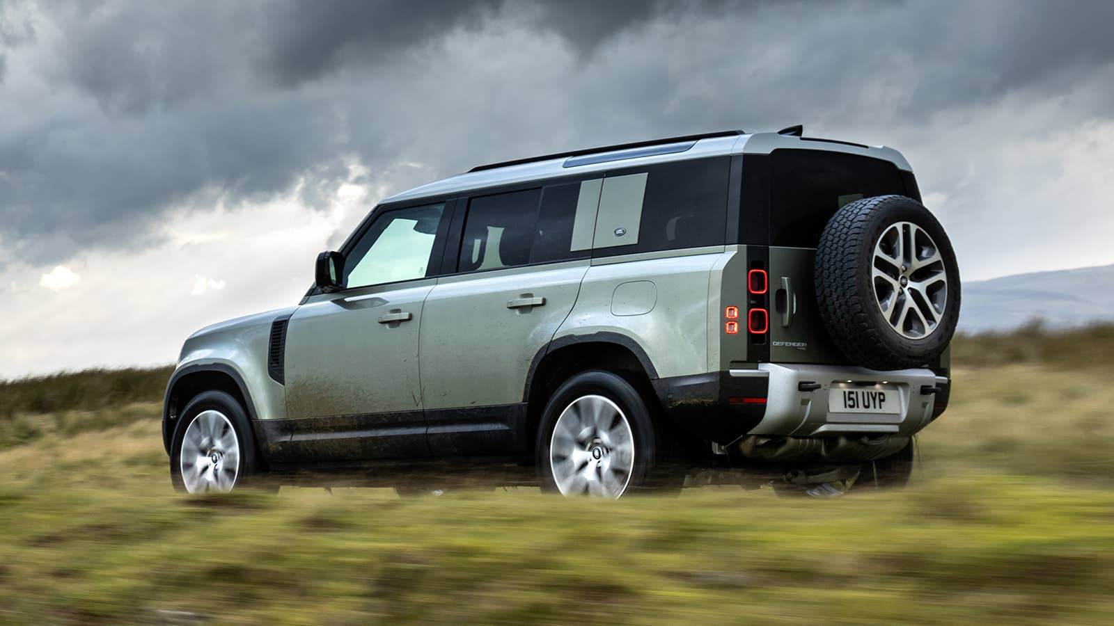 2021 Land Rover Defender 110 PHEV