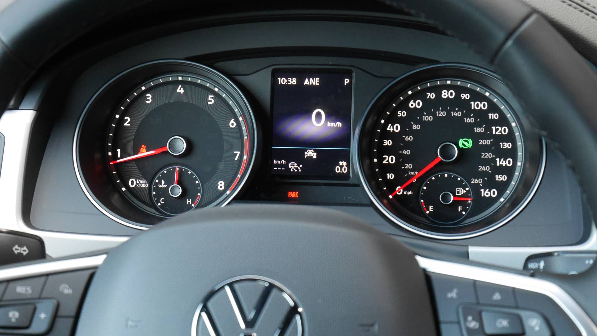 SE w/ Technology trim level