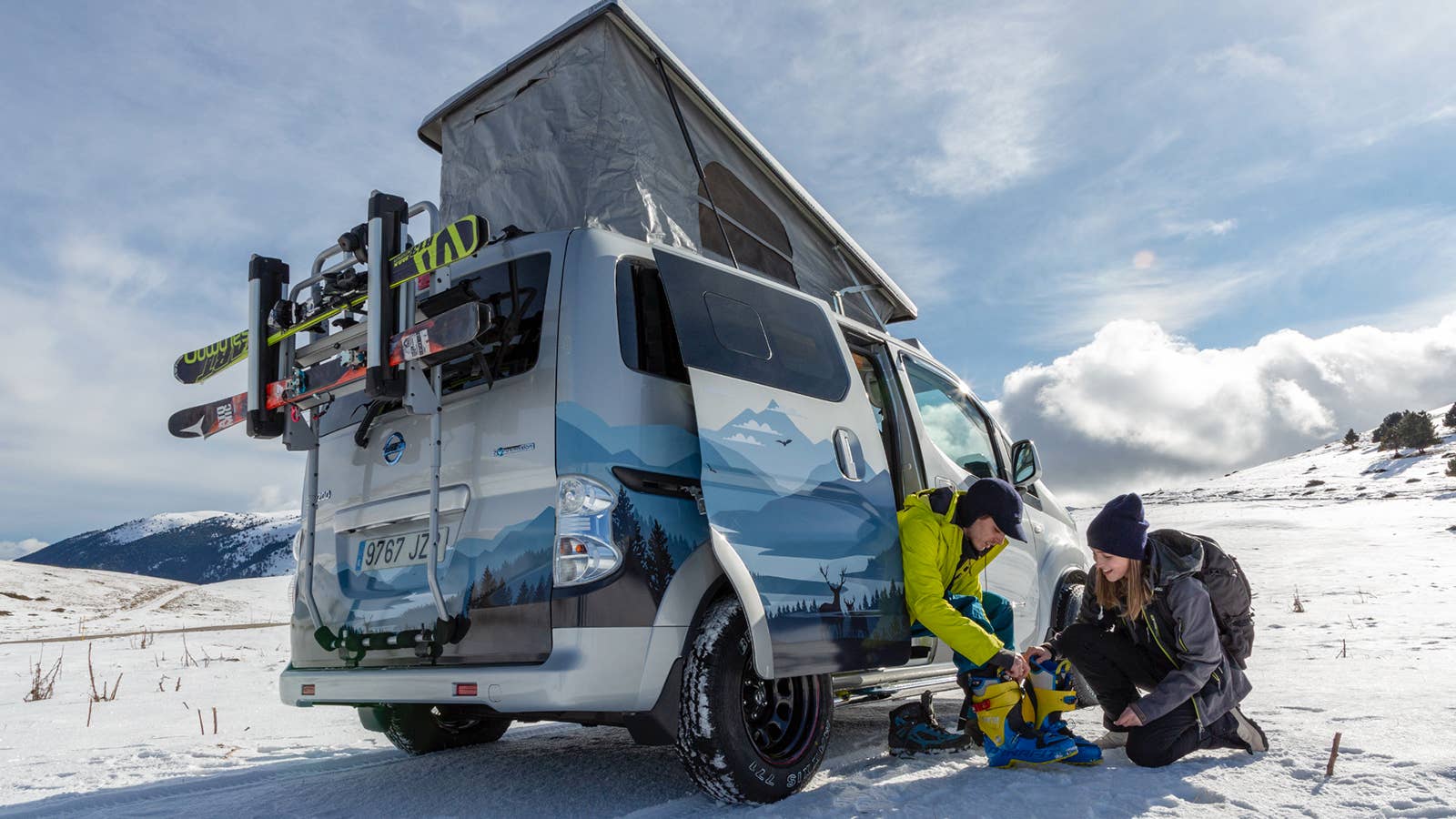 Nissan e-NV200 Winter Camper Concept