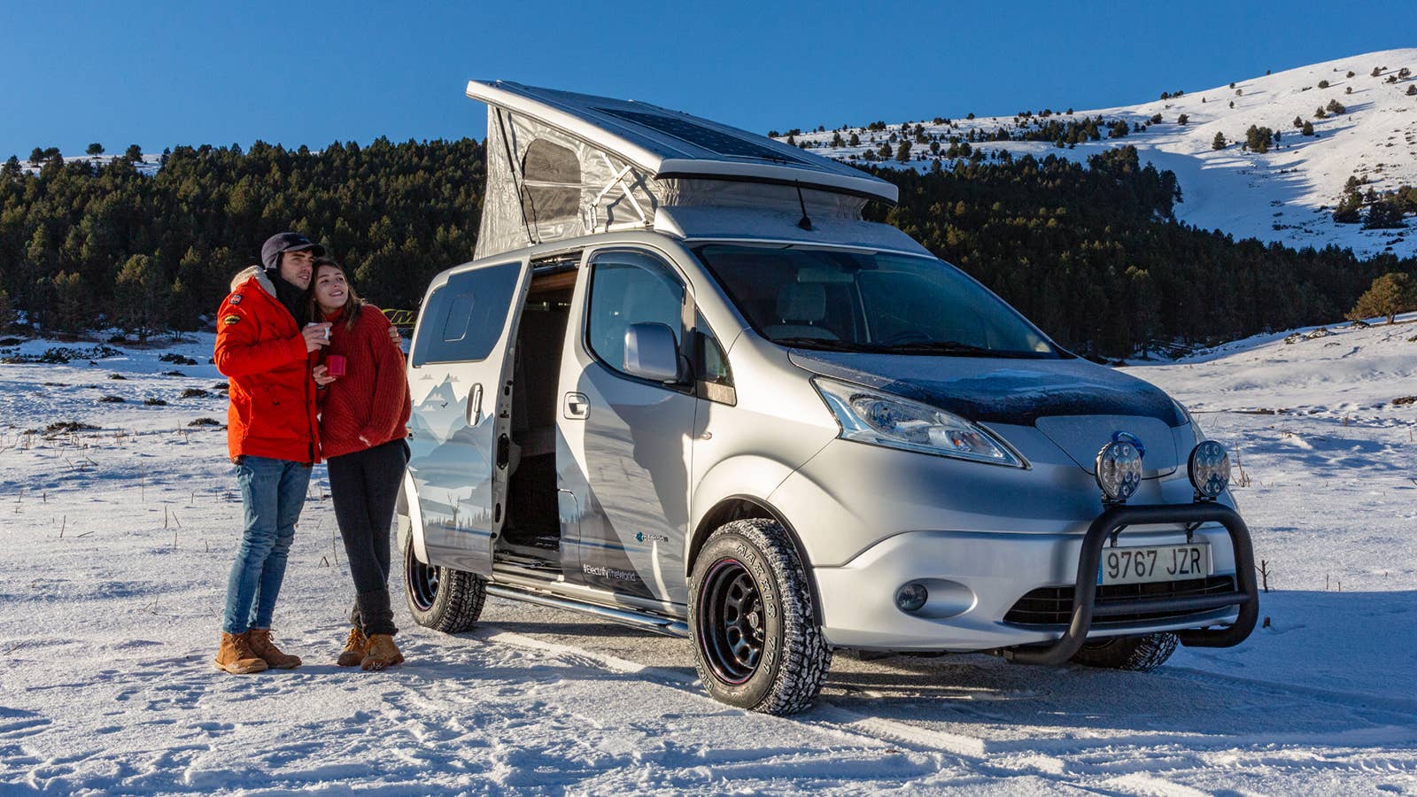 Nissan e-NV200 Winter Camper Concept