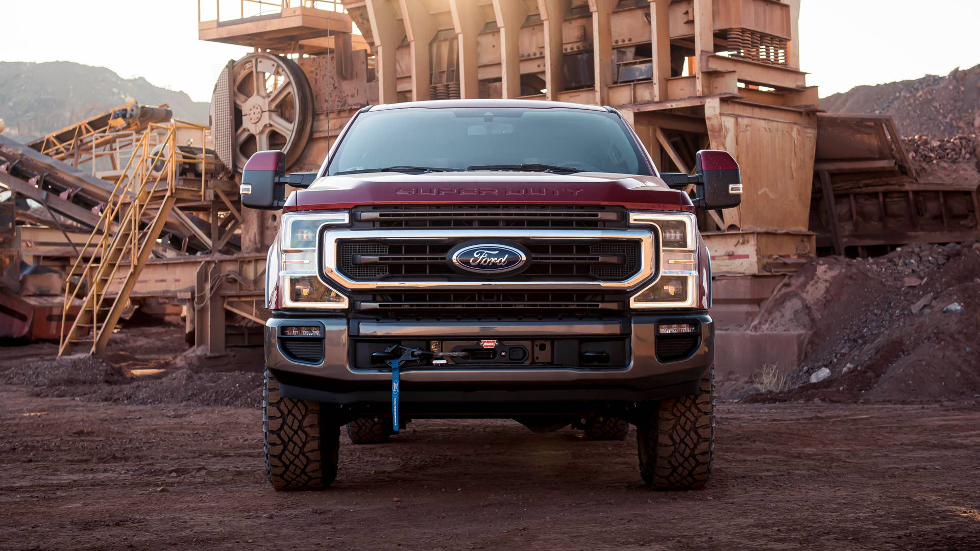 2020 Ford F-Series Super Duty Tremor winch