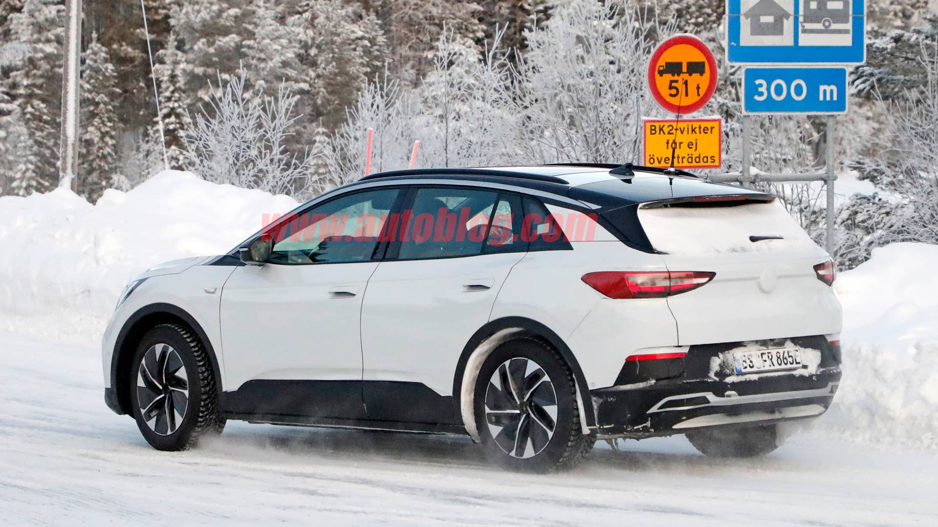 Volkswagen ID.4 spy shots show a nearly production-ready electric ...