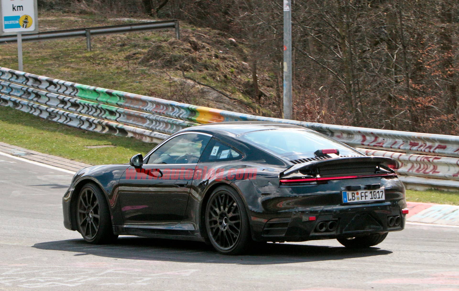 Porsche 911 spy shot