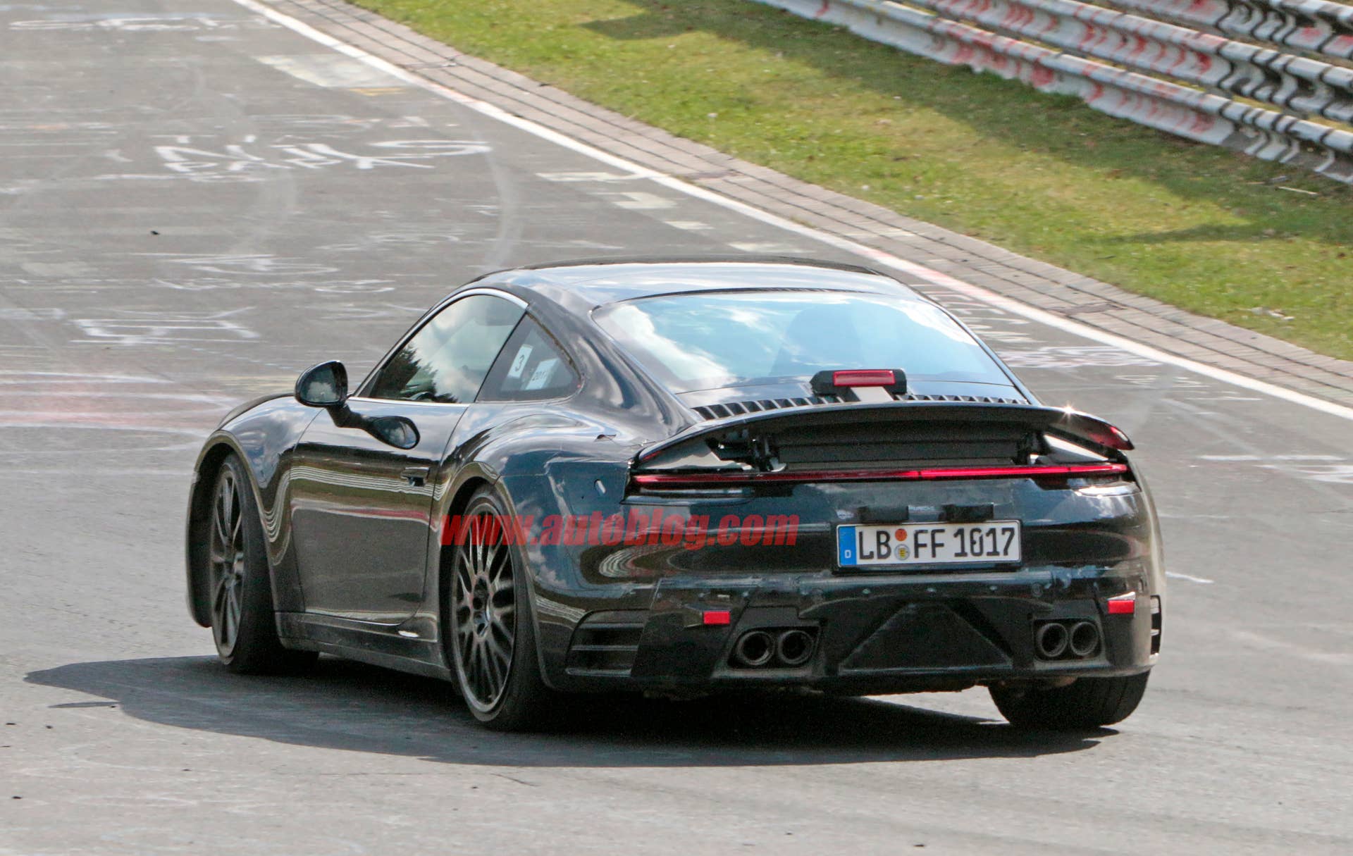 Porsche 911 spy shot