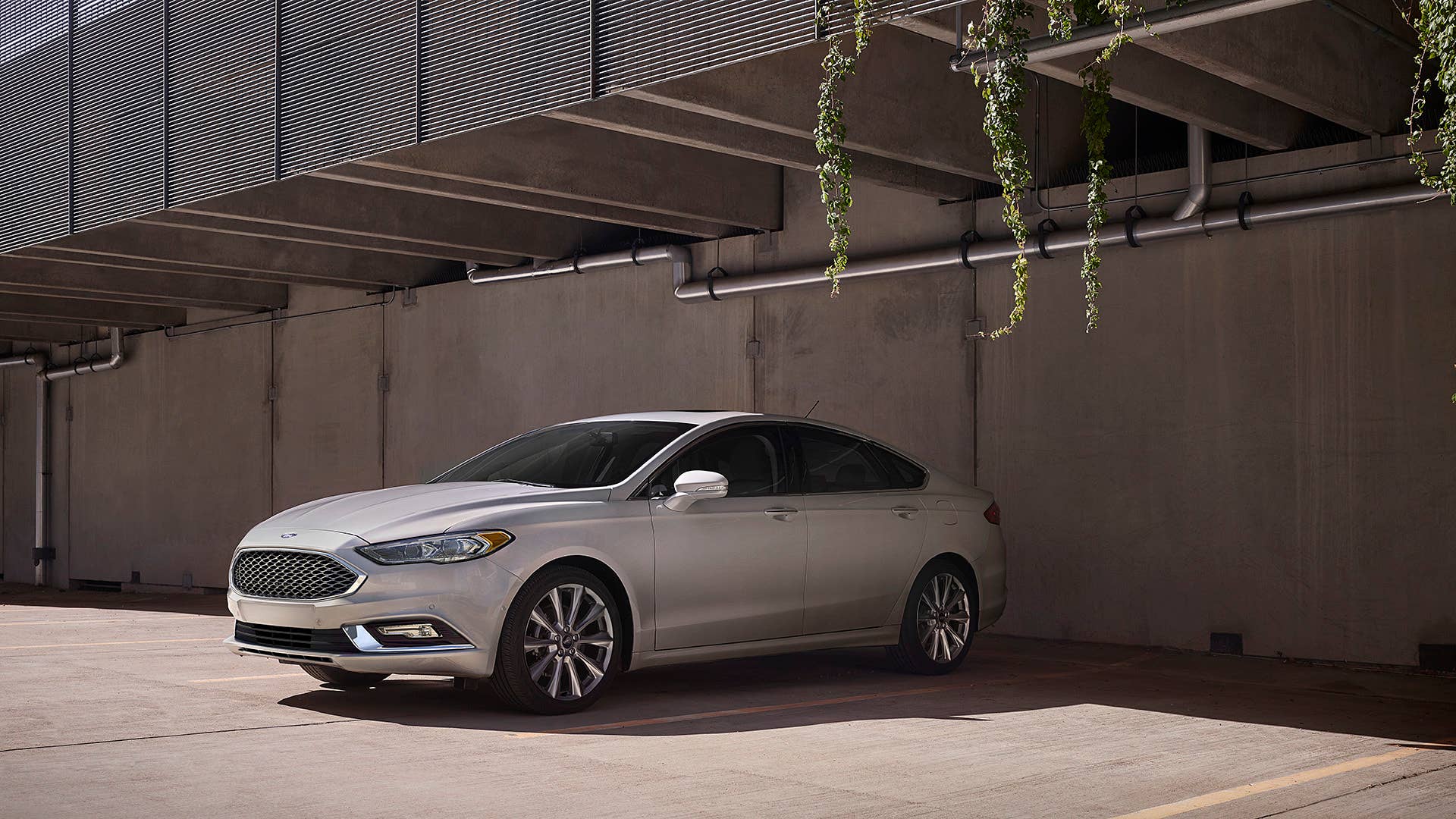 2017 Ford Fusion front 3/4 view