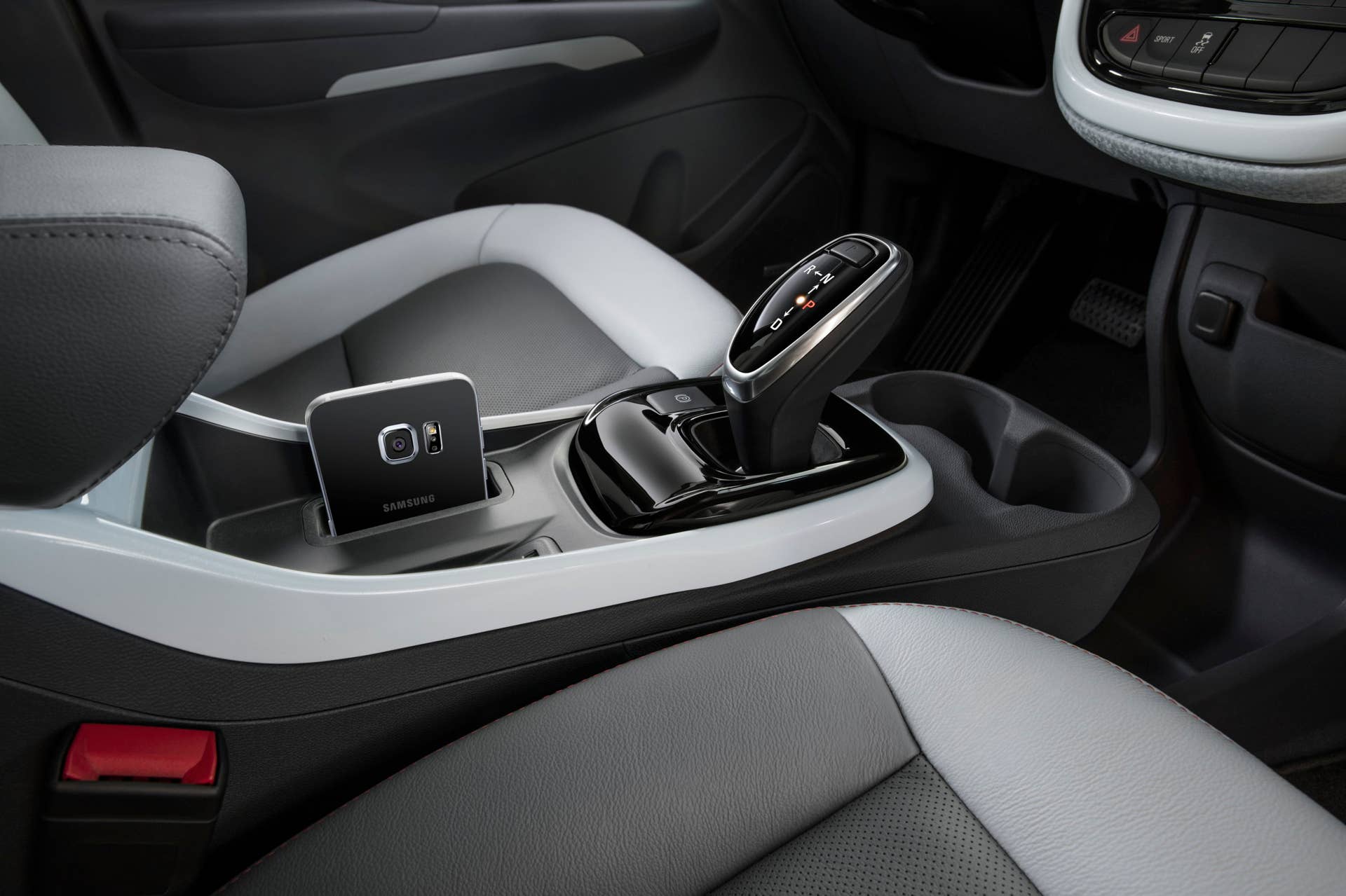 2017 Chevy Bolt interior center console