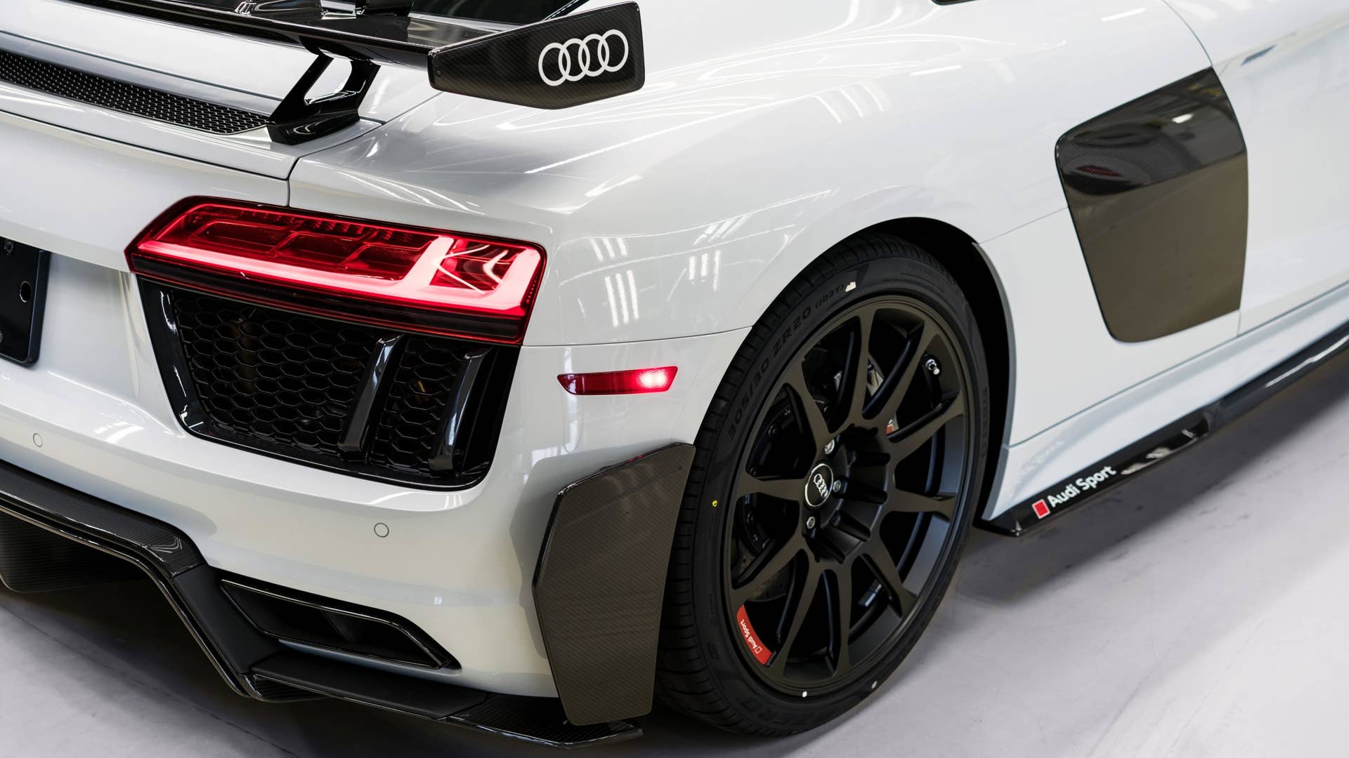 2018 Audi R8 V10 Plus Competition Package