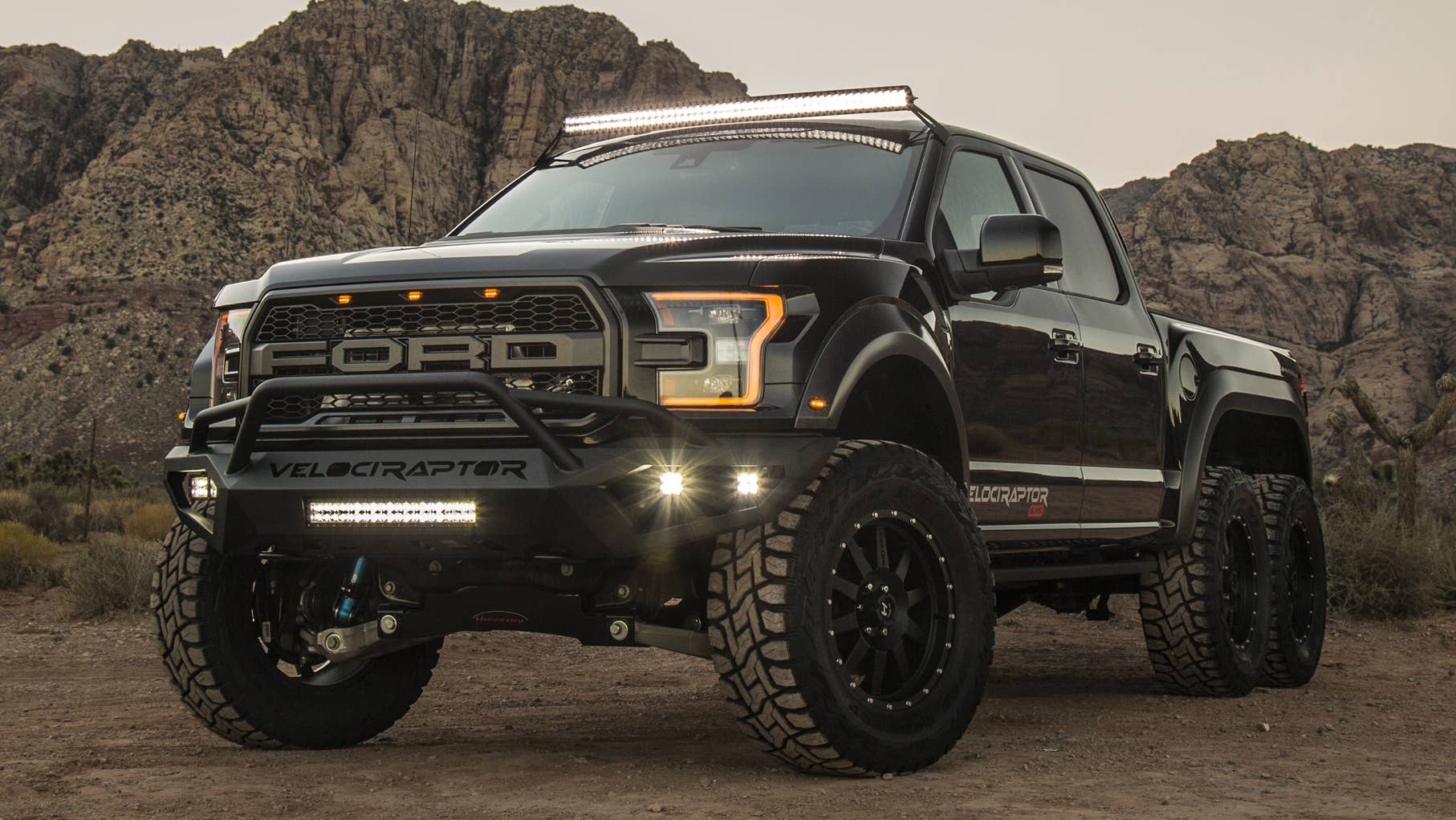 Hennessey VelociRaptor 6x6