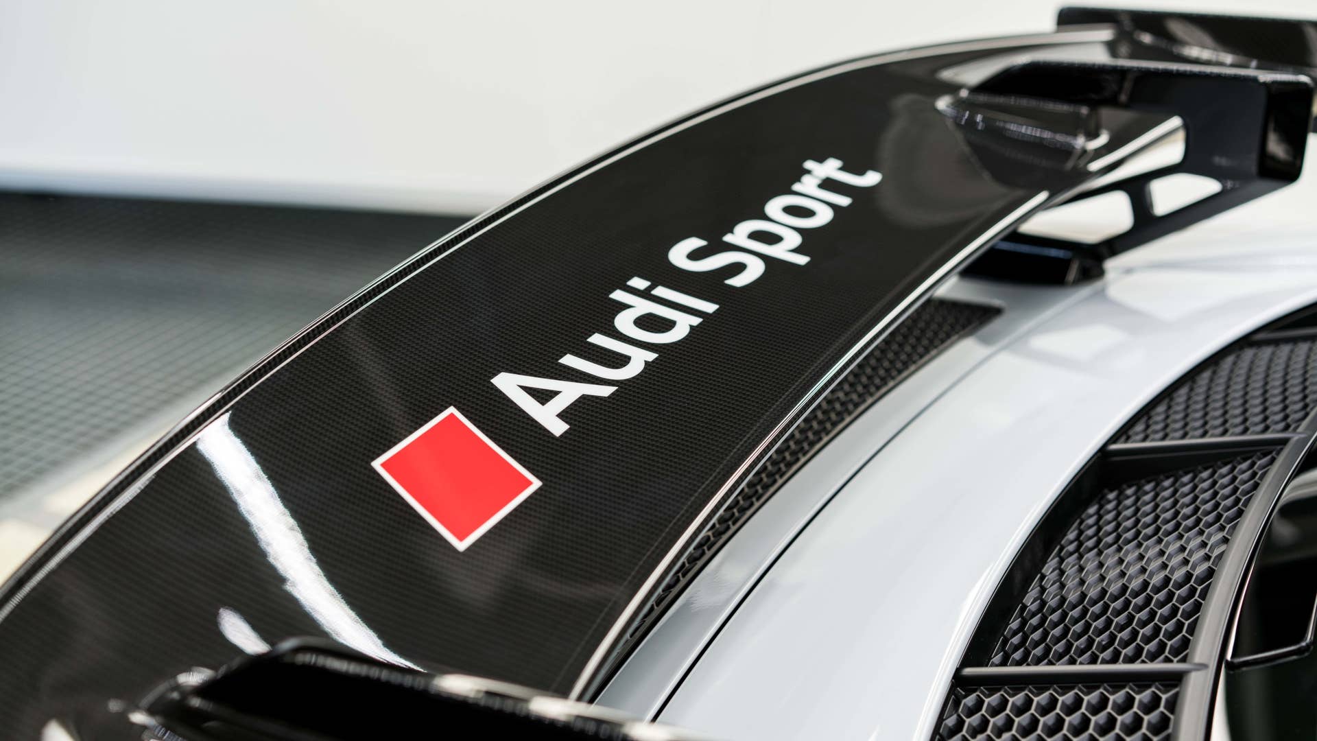 2018 Audi R8 V10 Plus Competition Package
