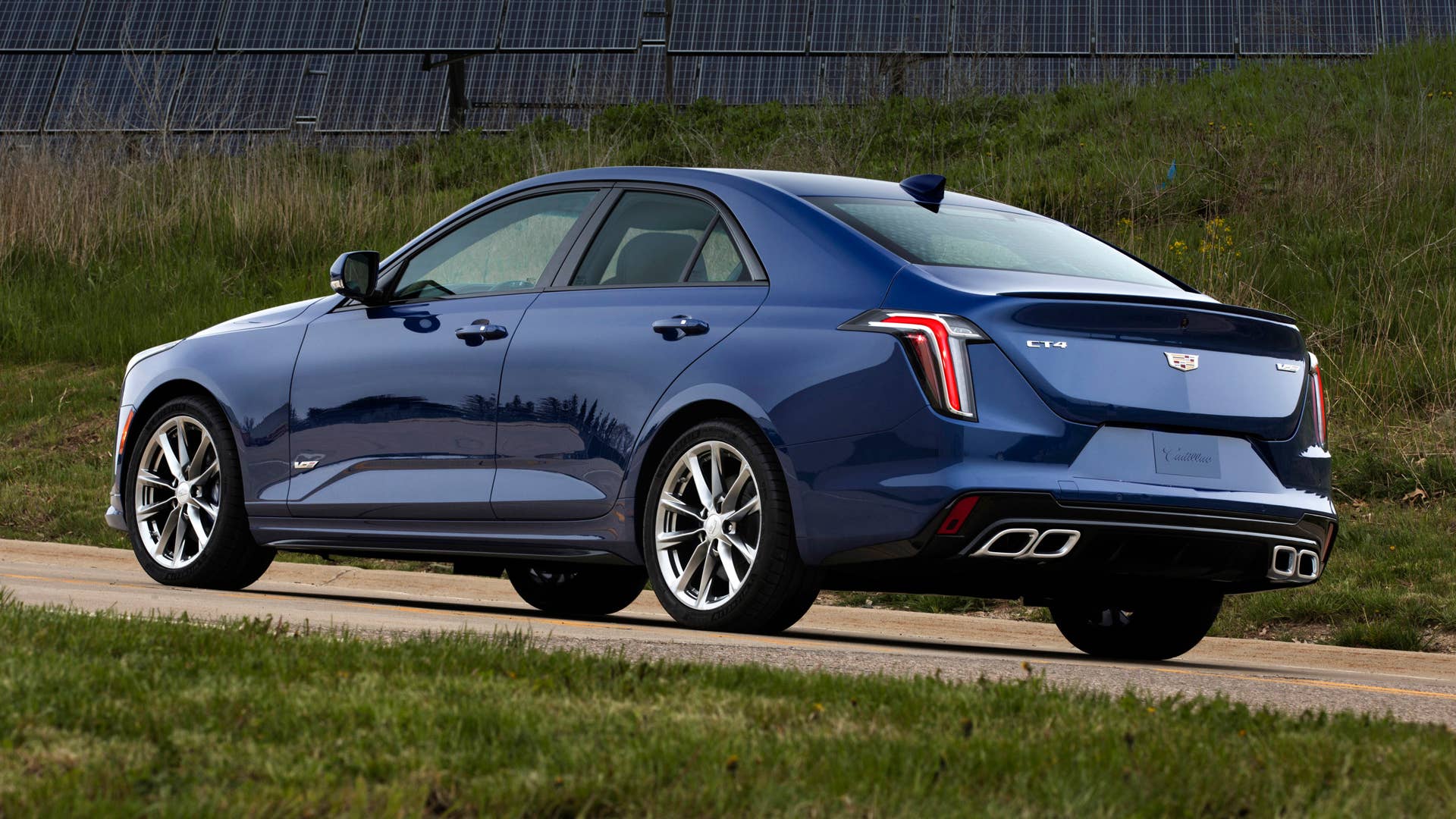 Cadillac CT4-V