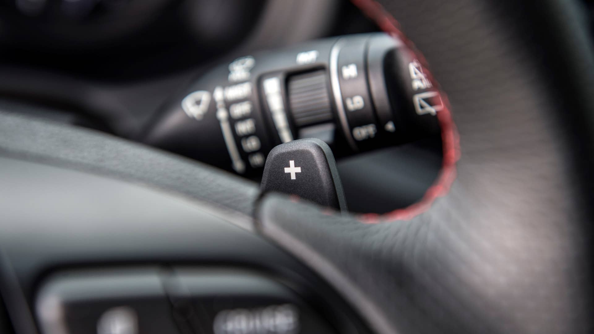 2018 Hyundai Elantra GT Sport