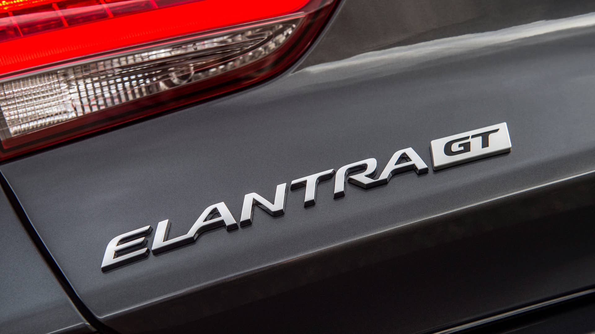 2018 Hyundai Elantra GT Sport