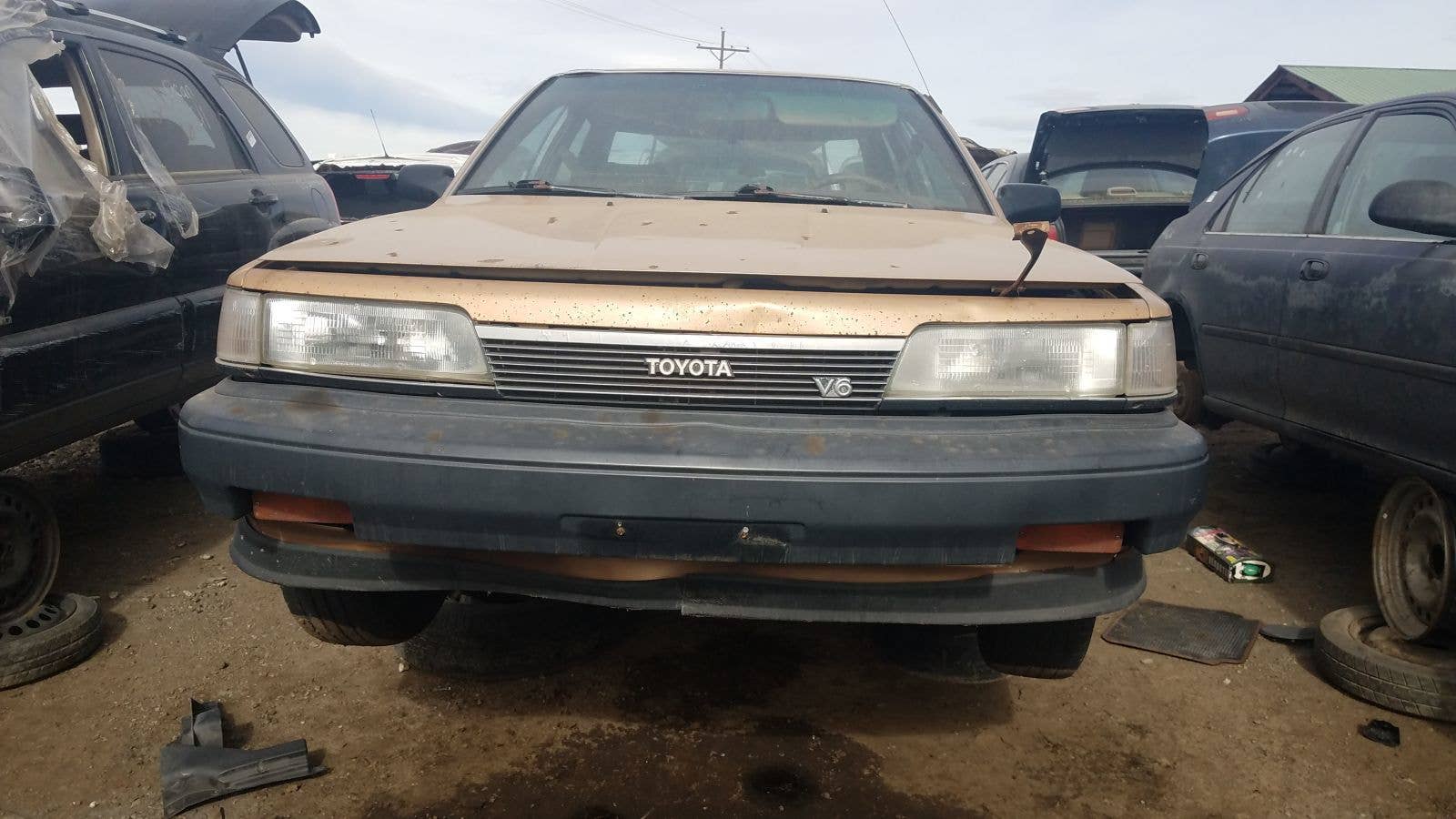 1990 Toyota Camry in Colorado wrecking yard