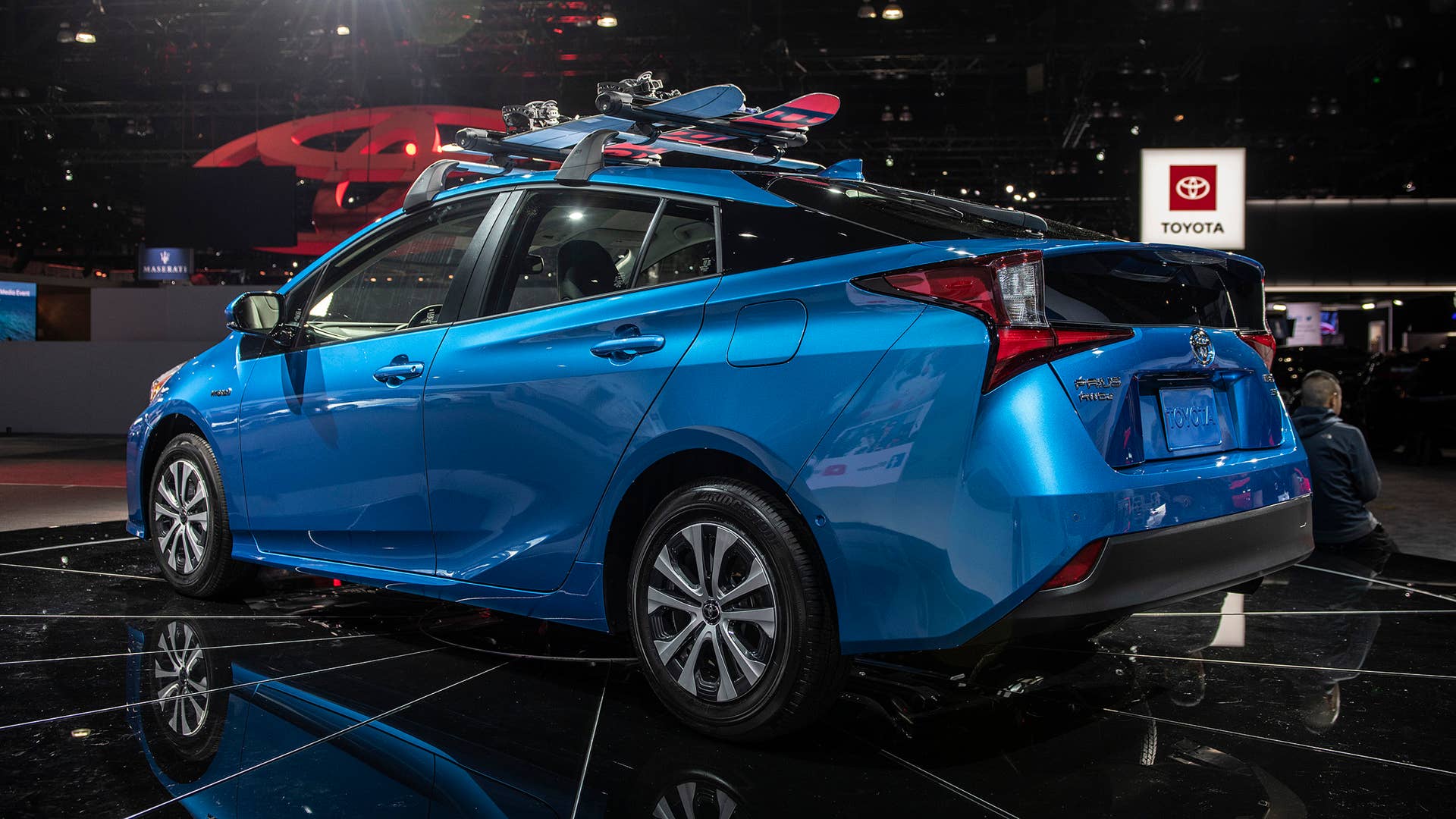 2019 Toyota Prius AWD-e