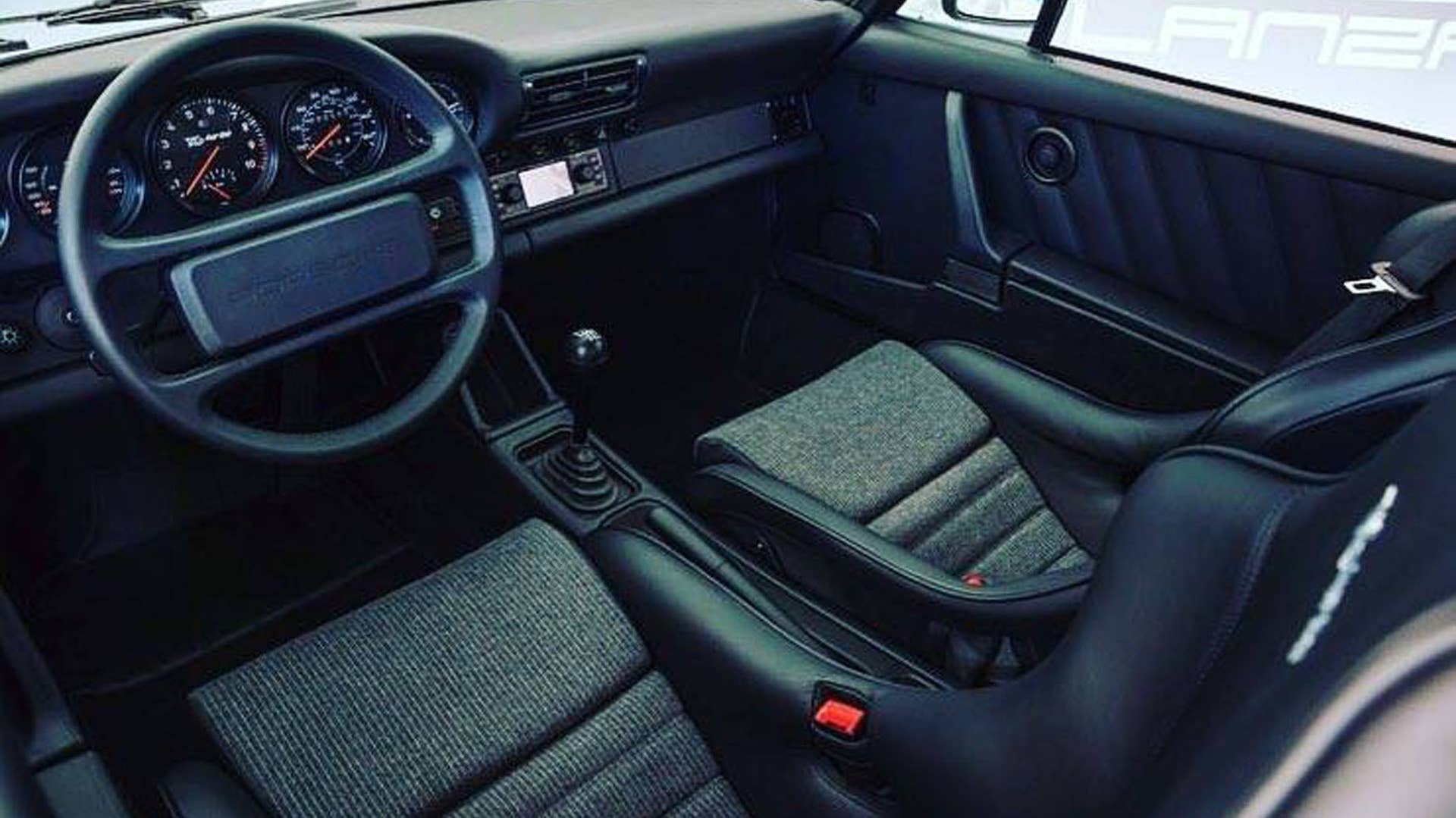 Lanzante Porsche 930 restomods