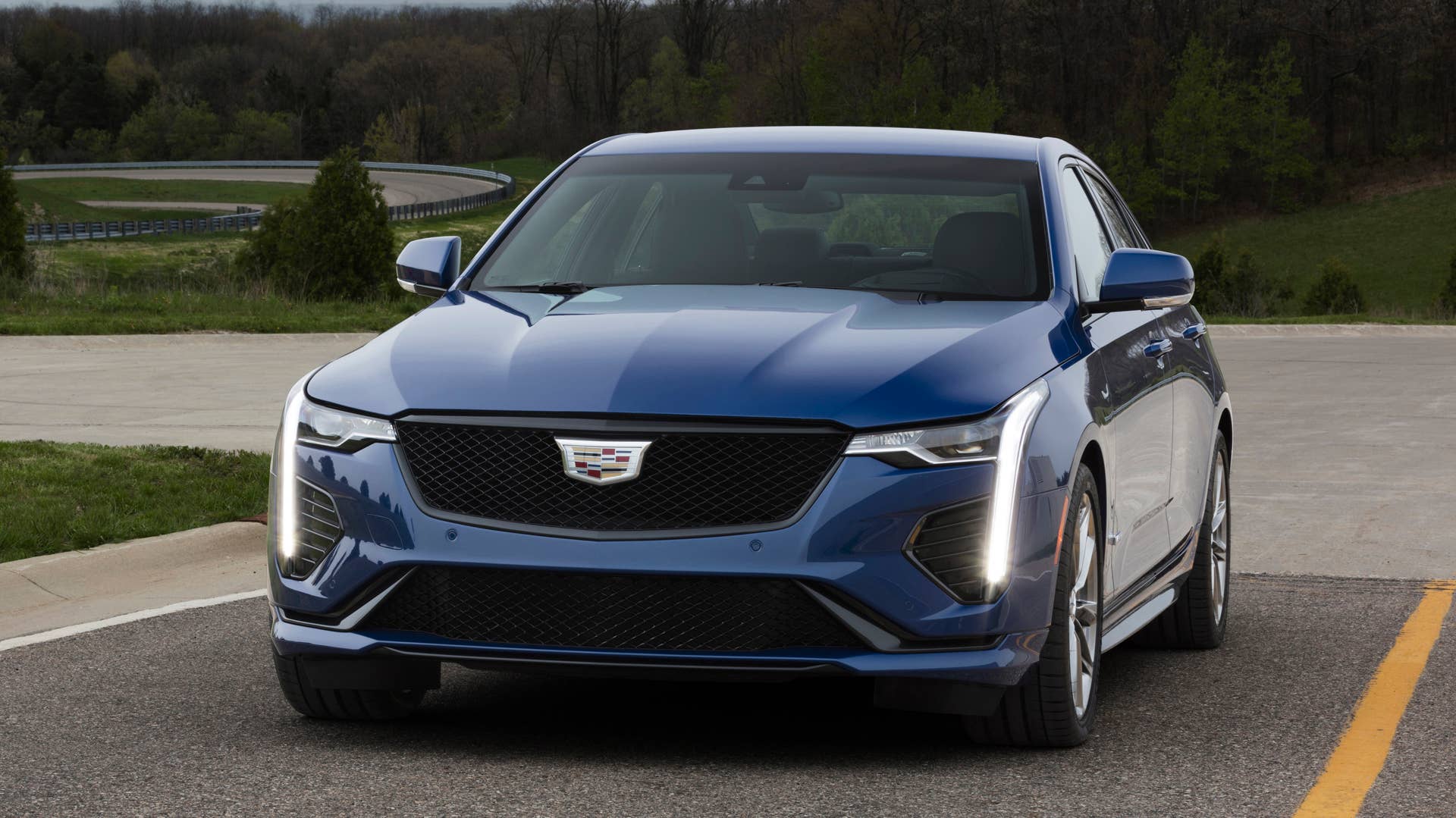 Cadillac CT4-V