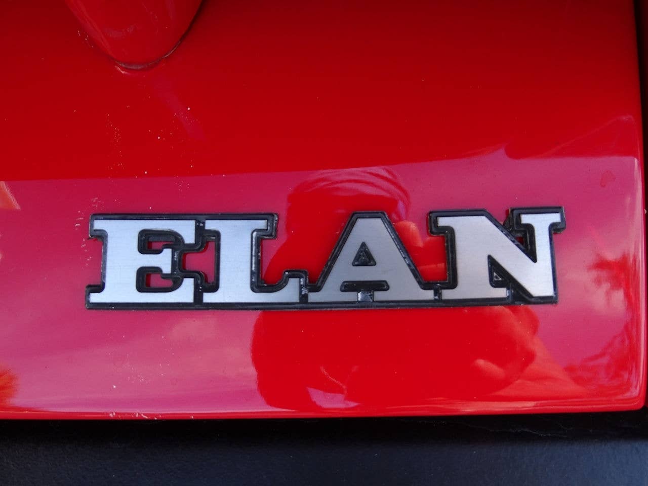 1991 Lotus Elan