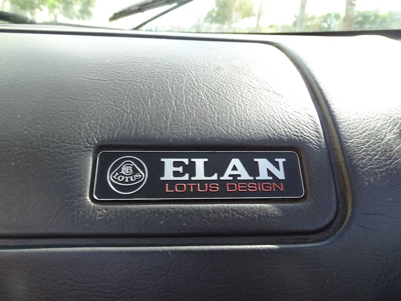 1991 Lotus Elan