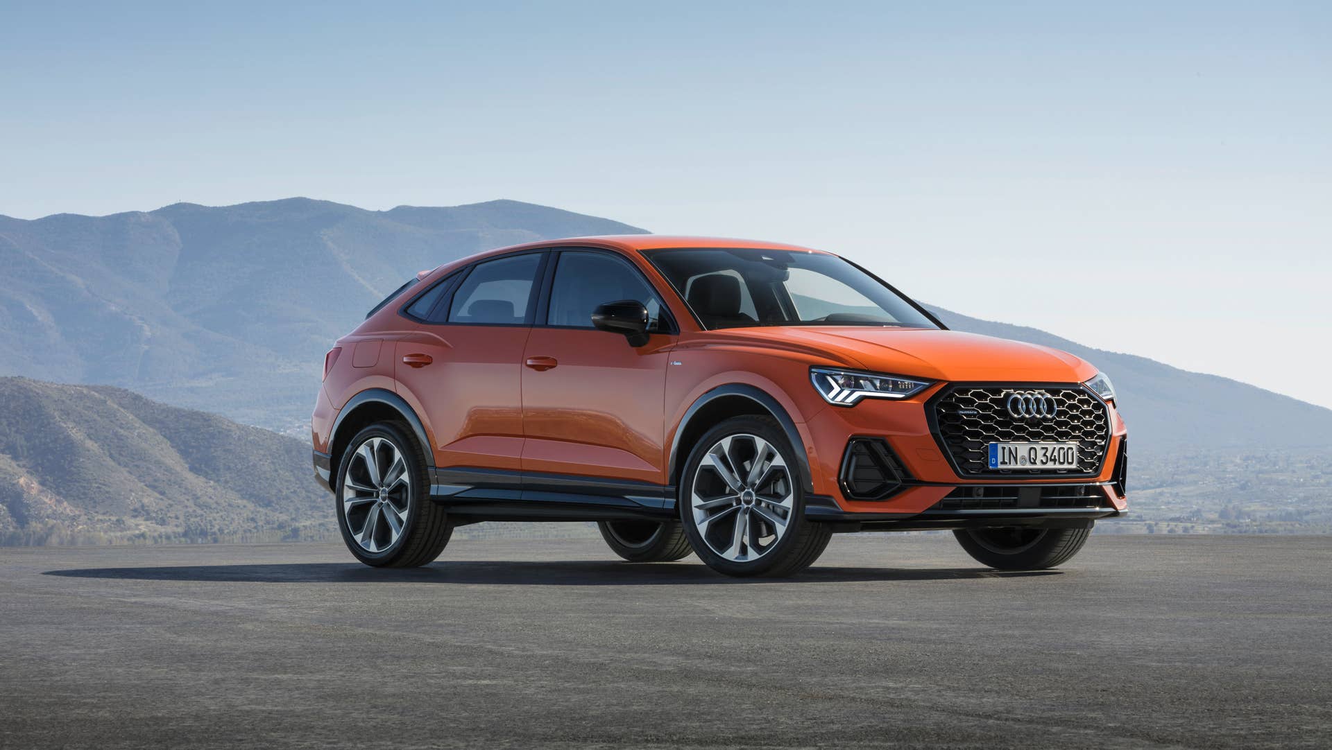 Static photo, Colour: Pulse orange