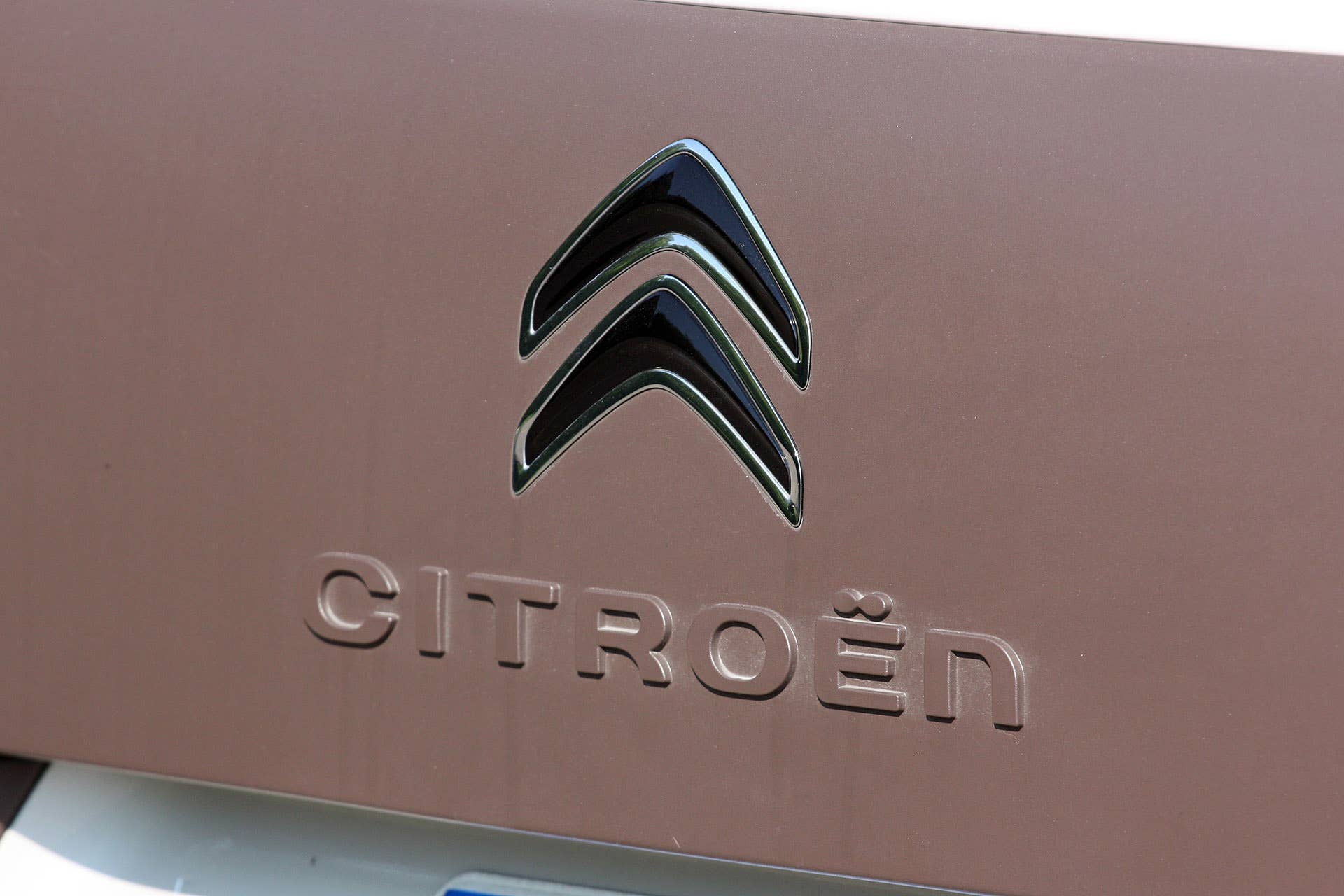 2015 Citroën C4 Cactus badge
