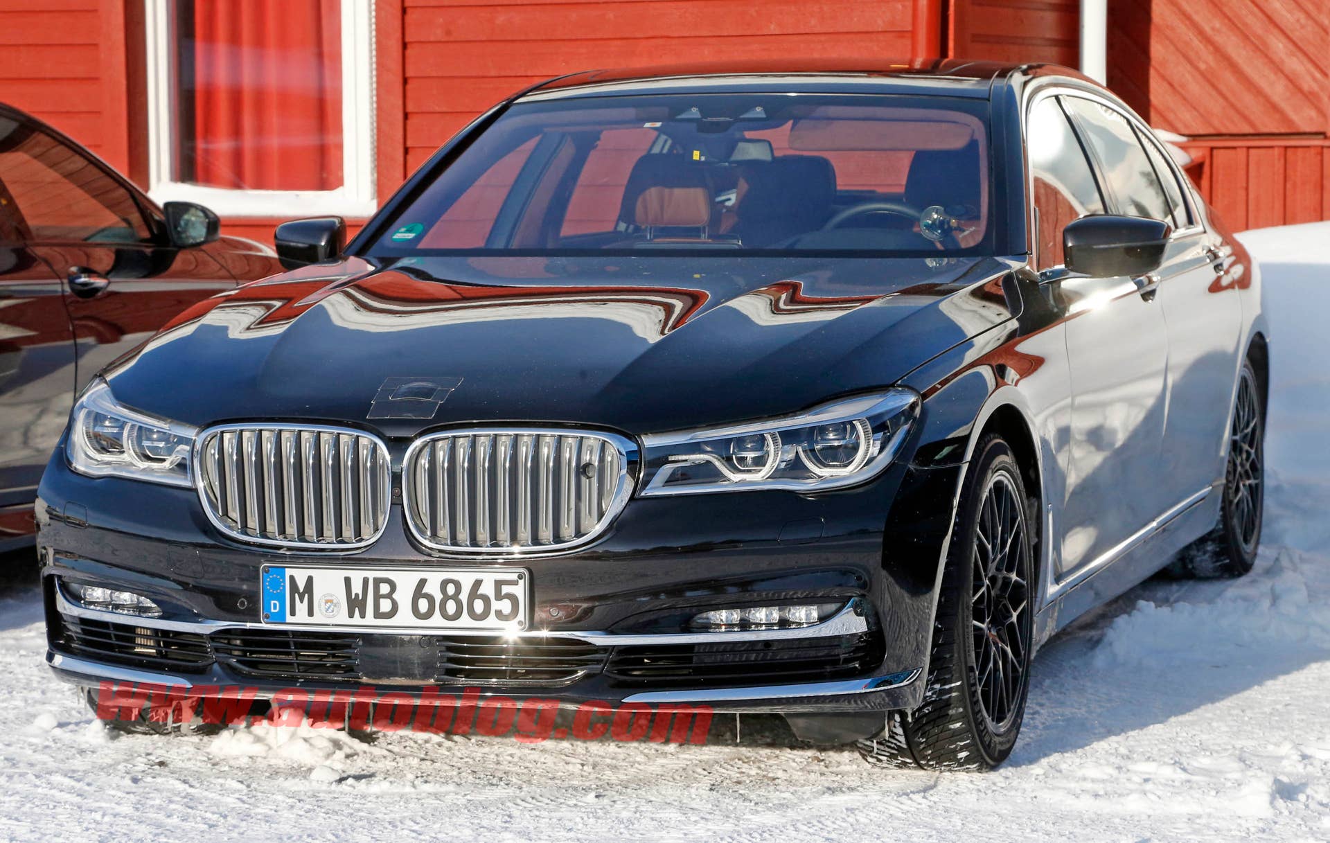 BMW M7 test mule