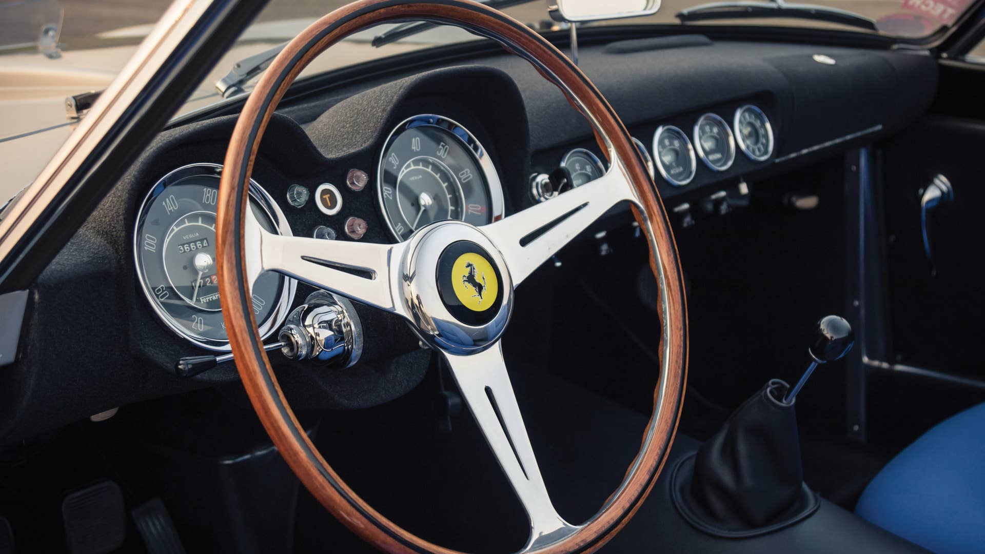 1959 Ferrari 250 GT LWB California Spider Competizione by Scaglietti