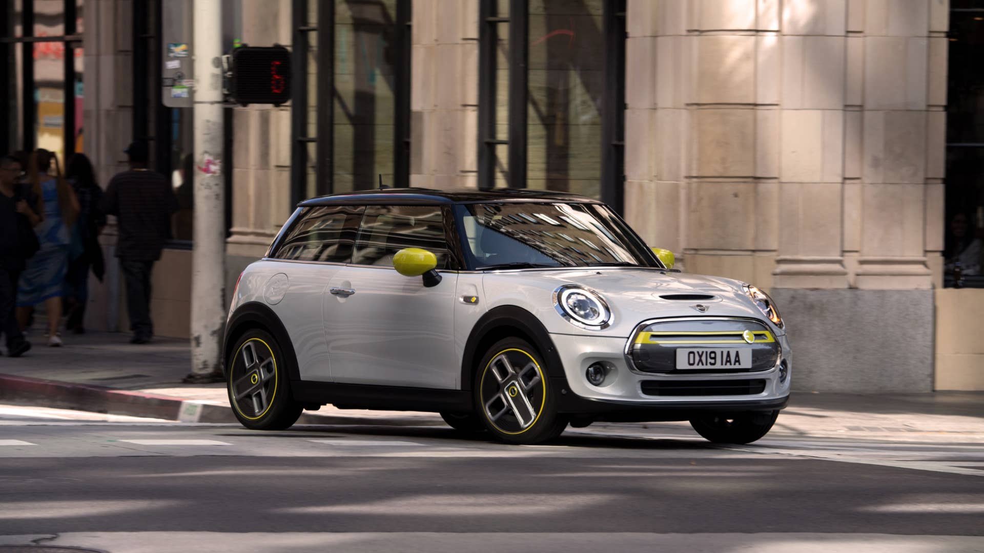 Mini Cooper SE electric hatchback
