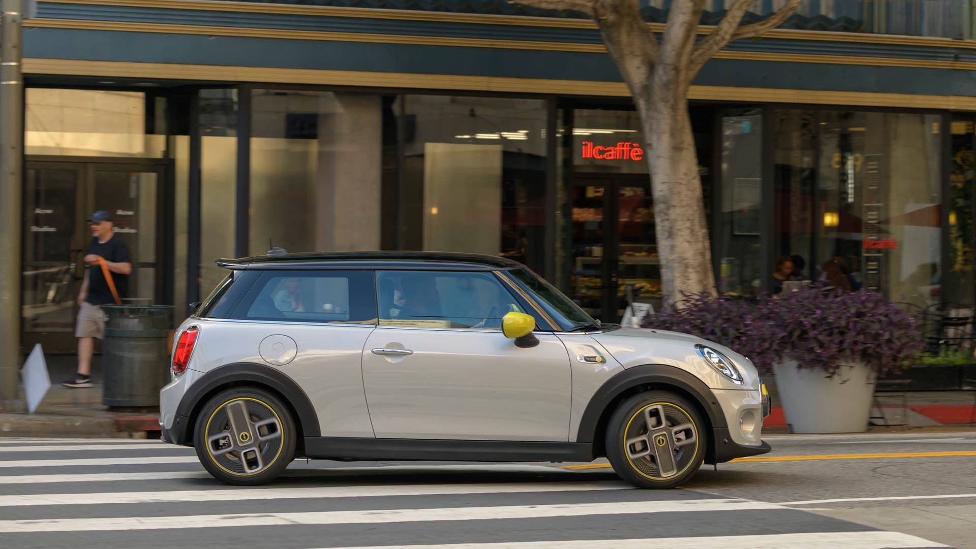 Mini Cooper SE electric hatchback