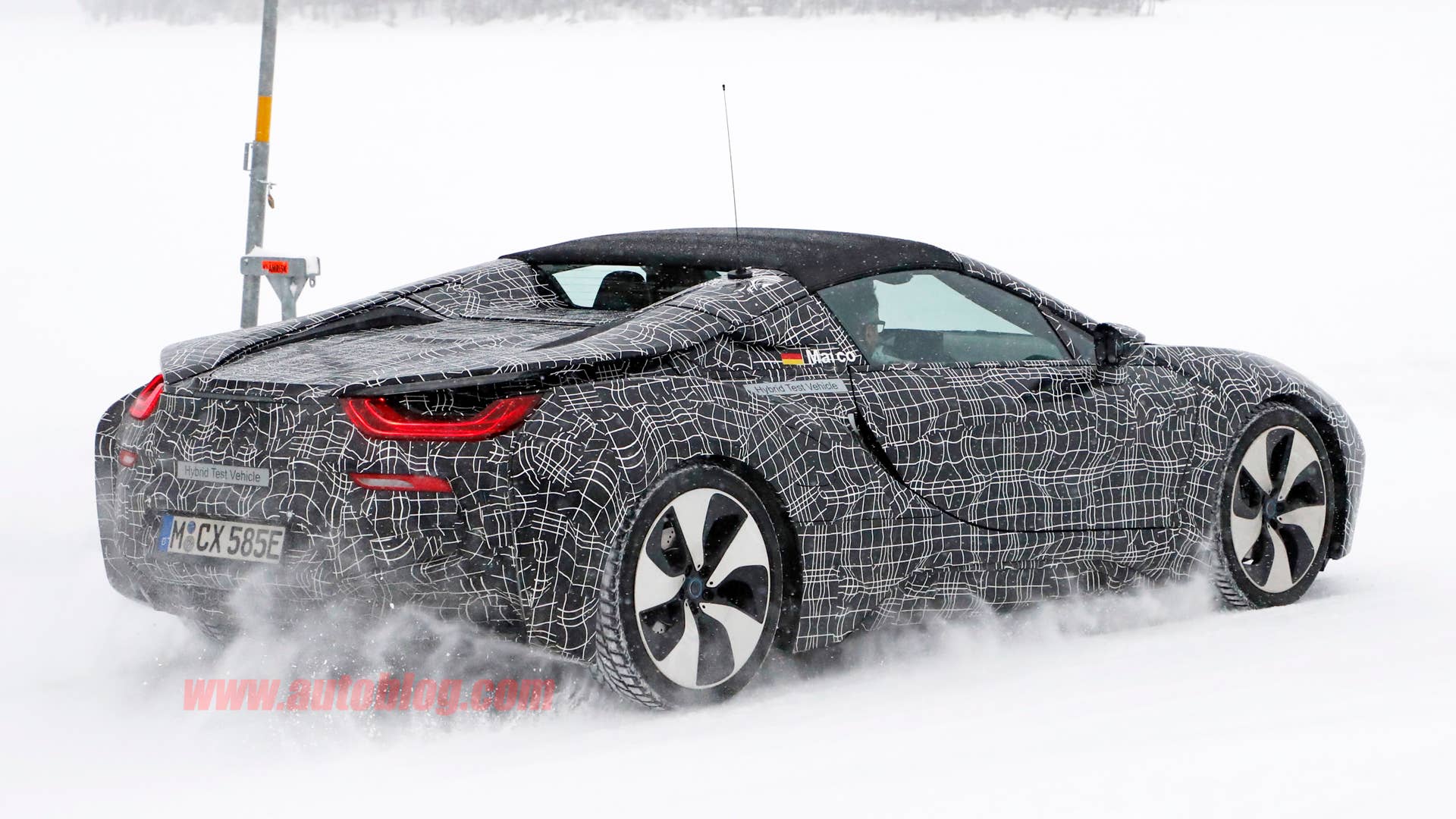 2018 BMW i8 Spyder