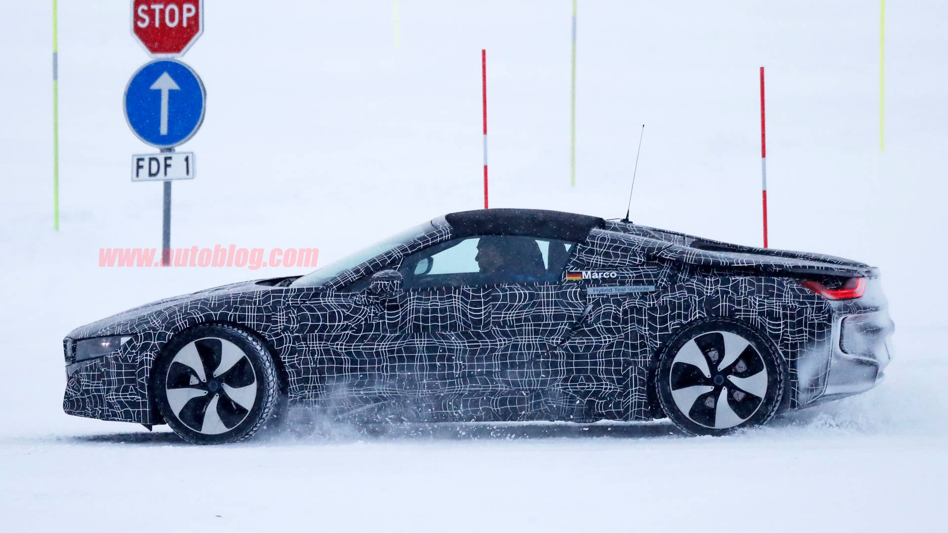 2018 BMW i8 Spyder