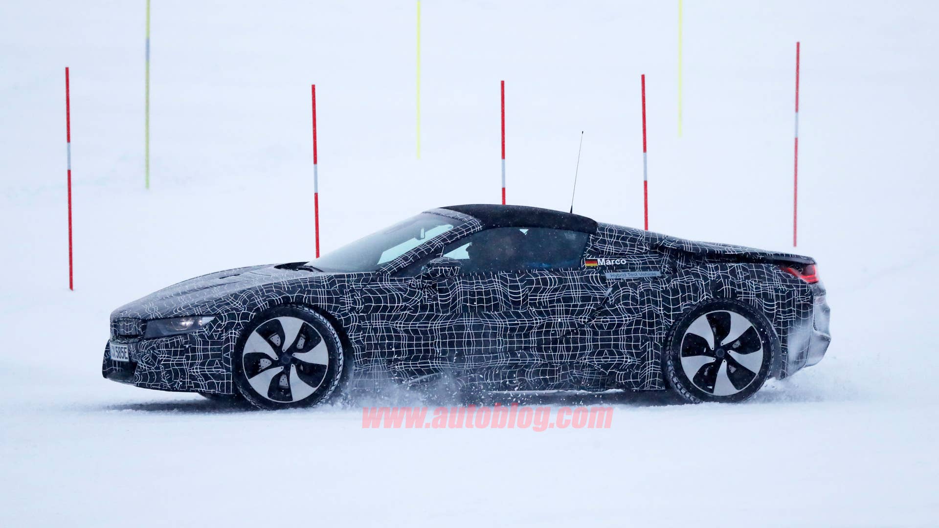2018 BMW i8 Spyder