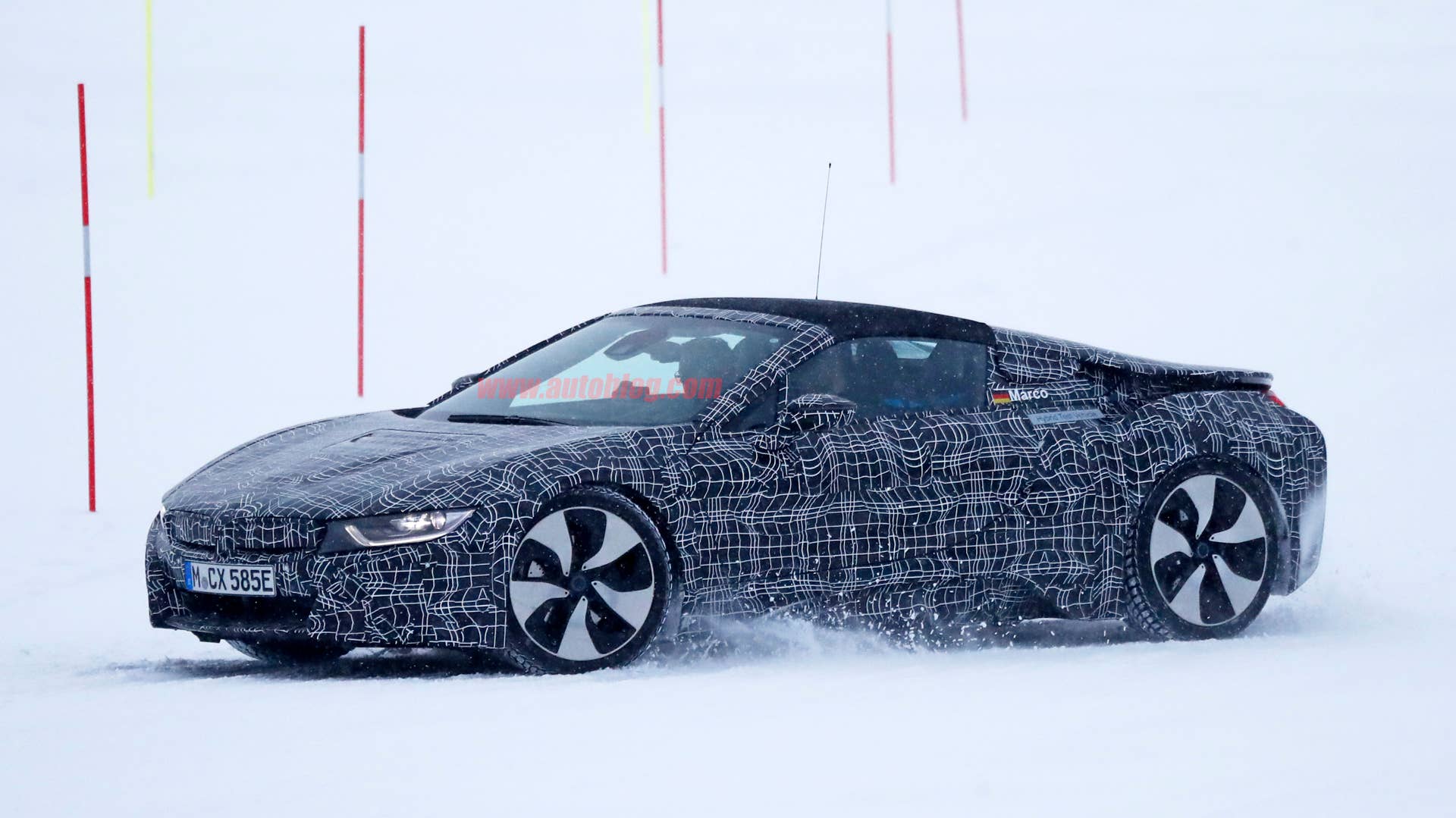 2018 BMW i8 Spyder