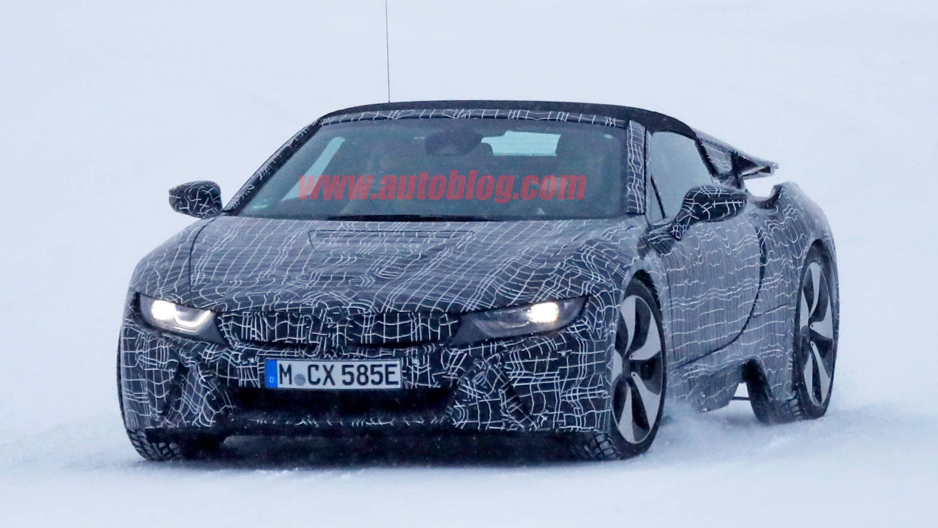 2018 BMW i8 Spyder
