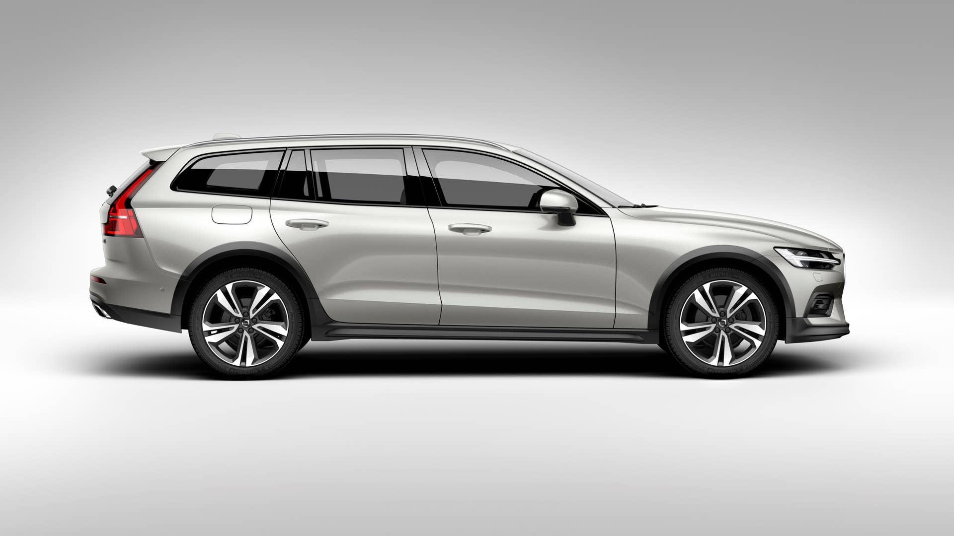 2020 Volvo V60 Cross Country