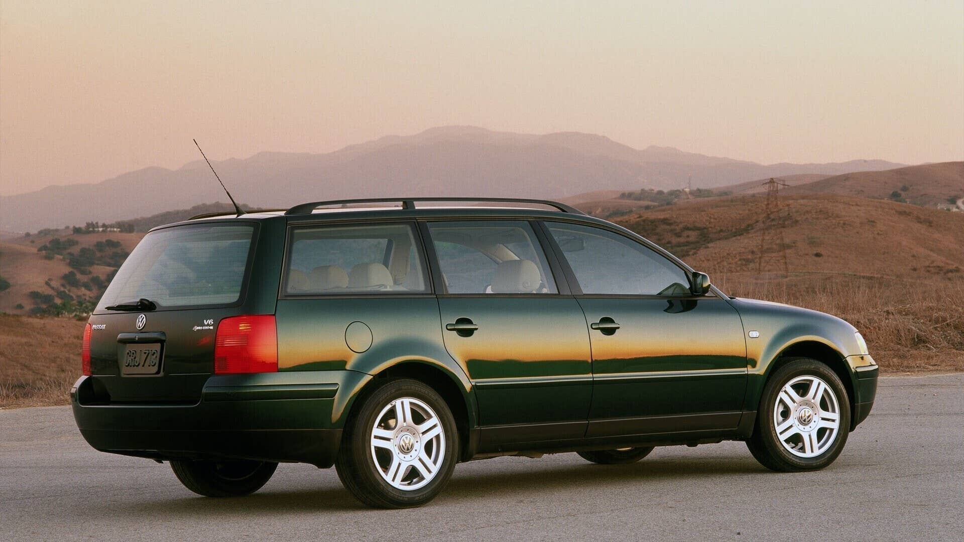Volkswagen Passat 1973-2019