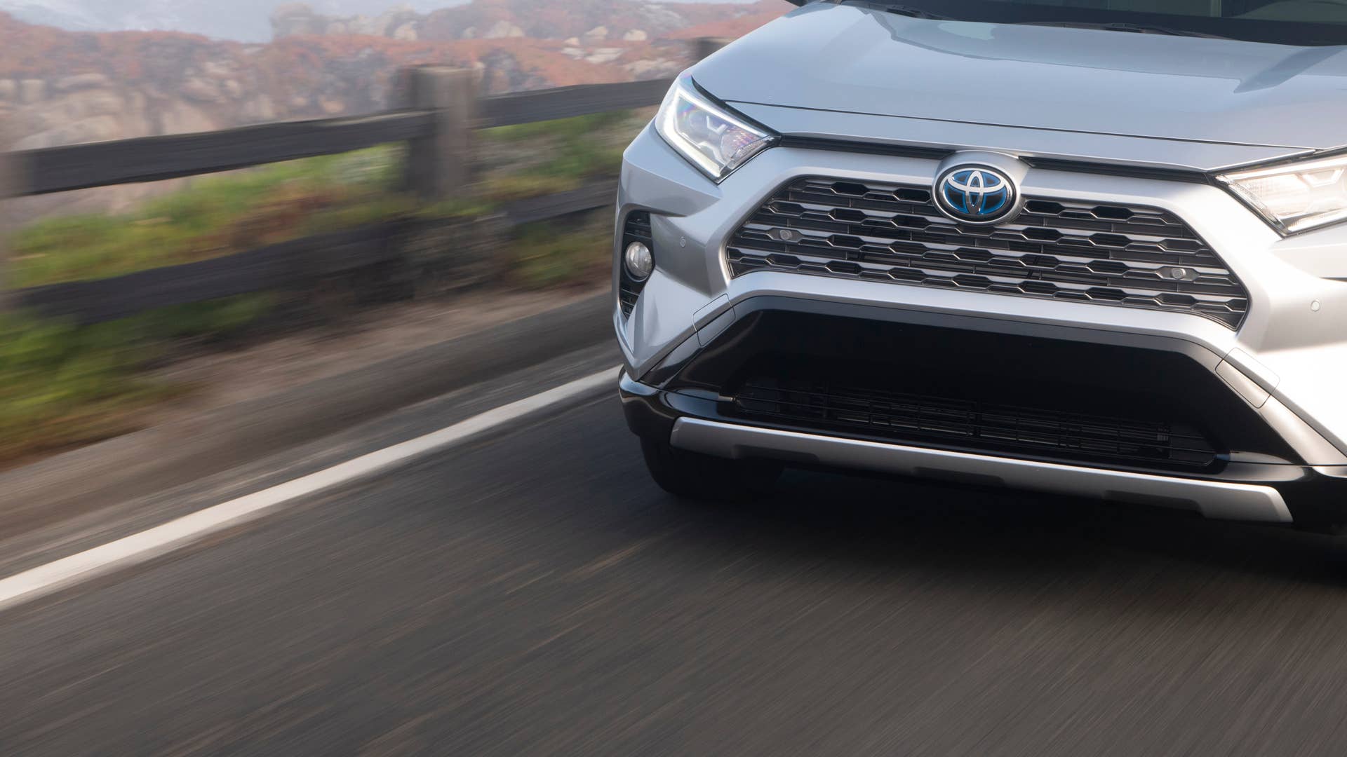 2019 Toyota RAV4 XSE Hybrid
