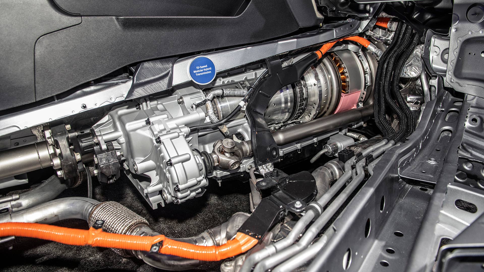 2020 Ford Explorer Hybrid Technical Display