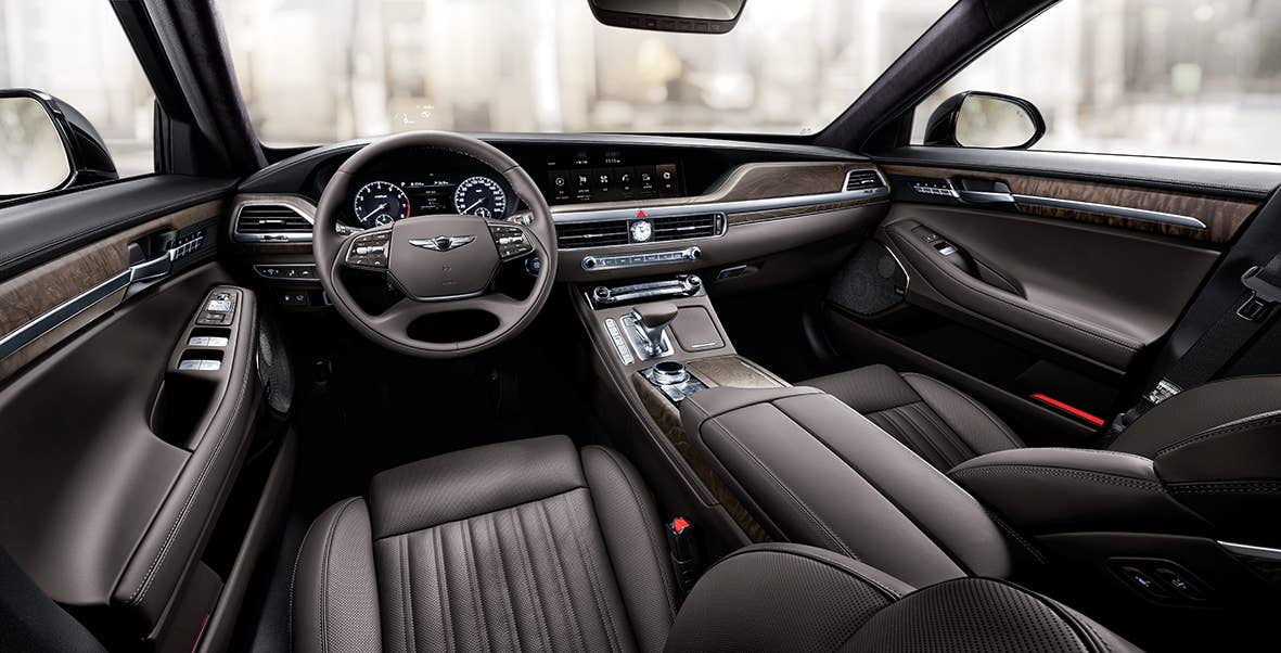 Genesis G90