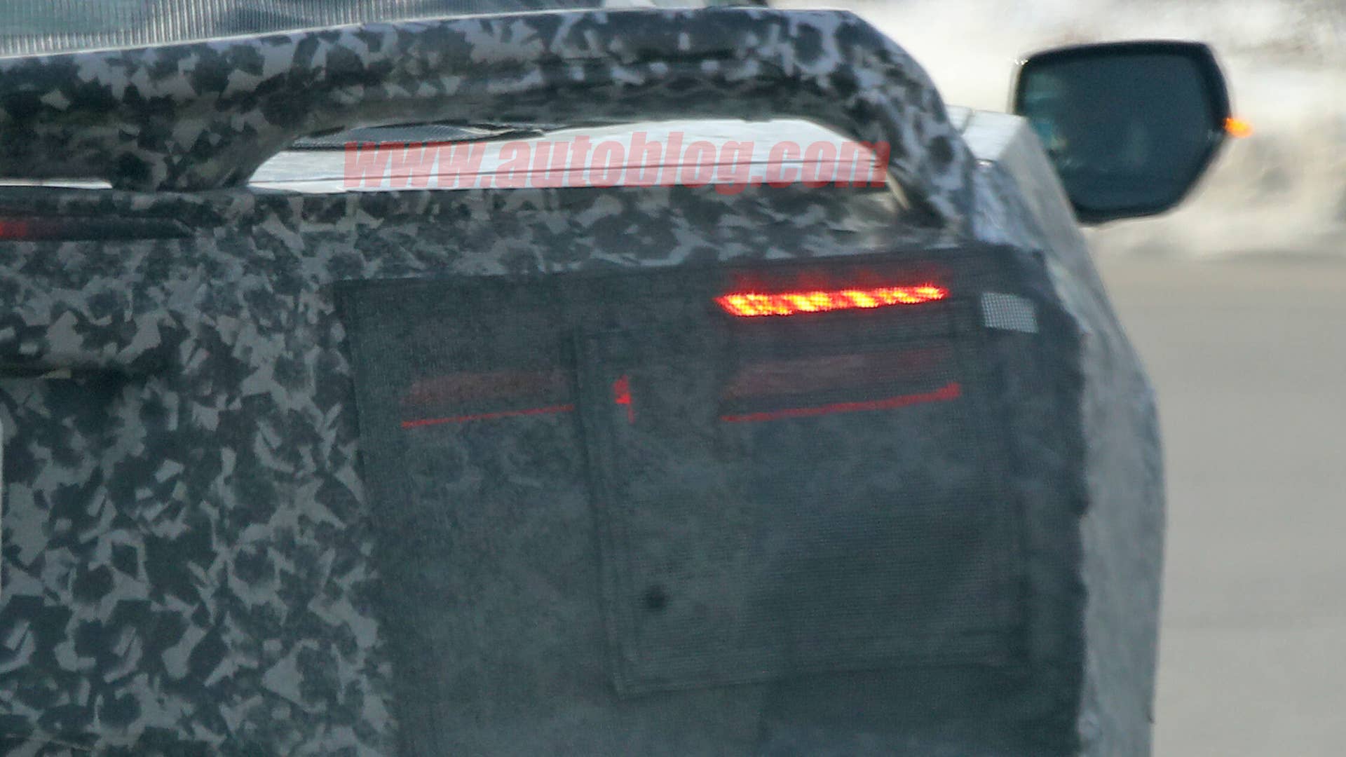 Mid-engine Corvette details