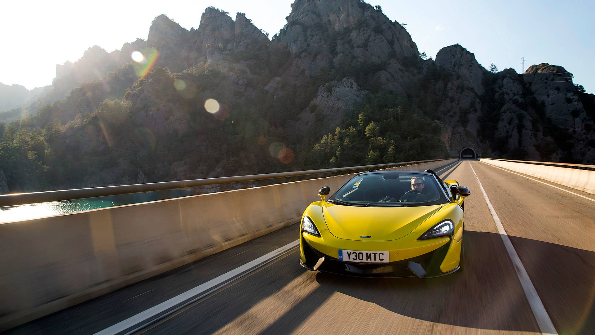 McLaren 570S Spider Launch World Copyright: ©McLarenAutomotive Ref: McLaren-570S-SpiderLaunch-401.JPG
