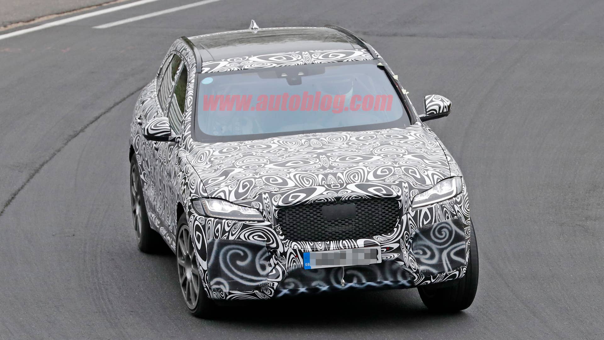 2019 Jaguar F-Pace R front