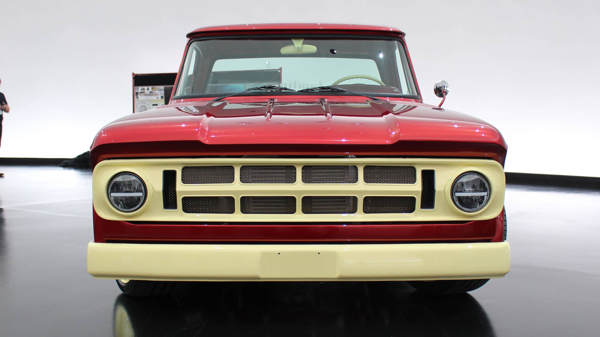 1968 Dodge D200 Lowliner