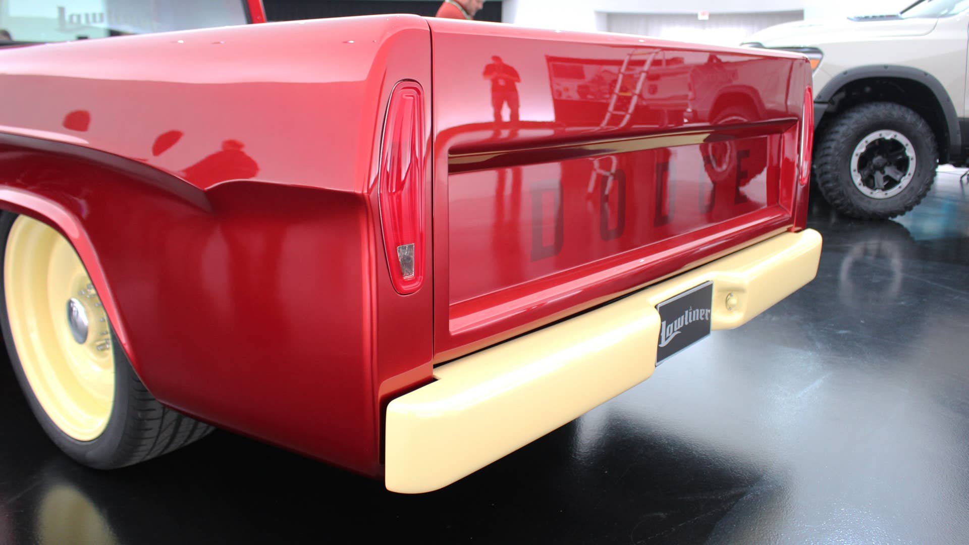 1968 Dodge D200 Lowliner