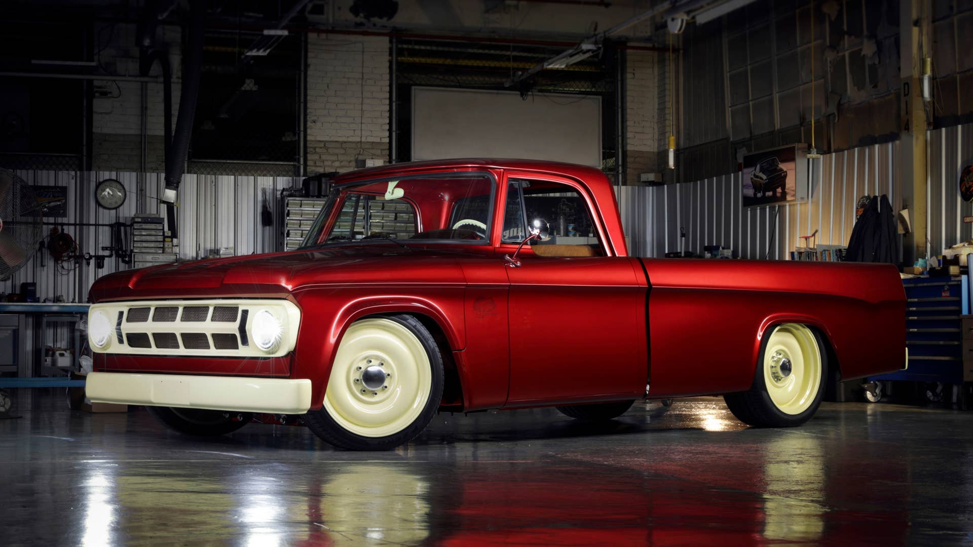 1968 Dodge D200 Lowliner
