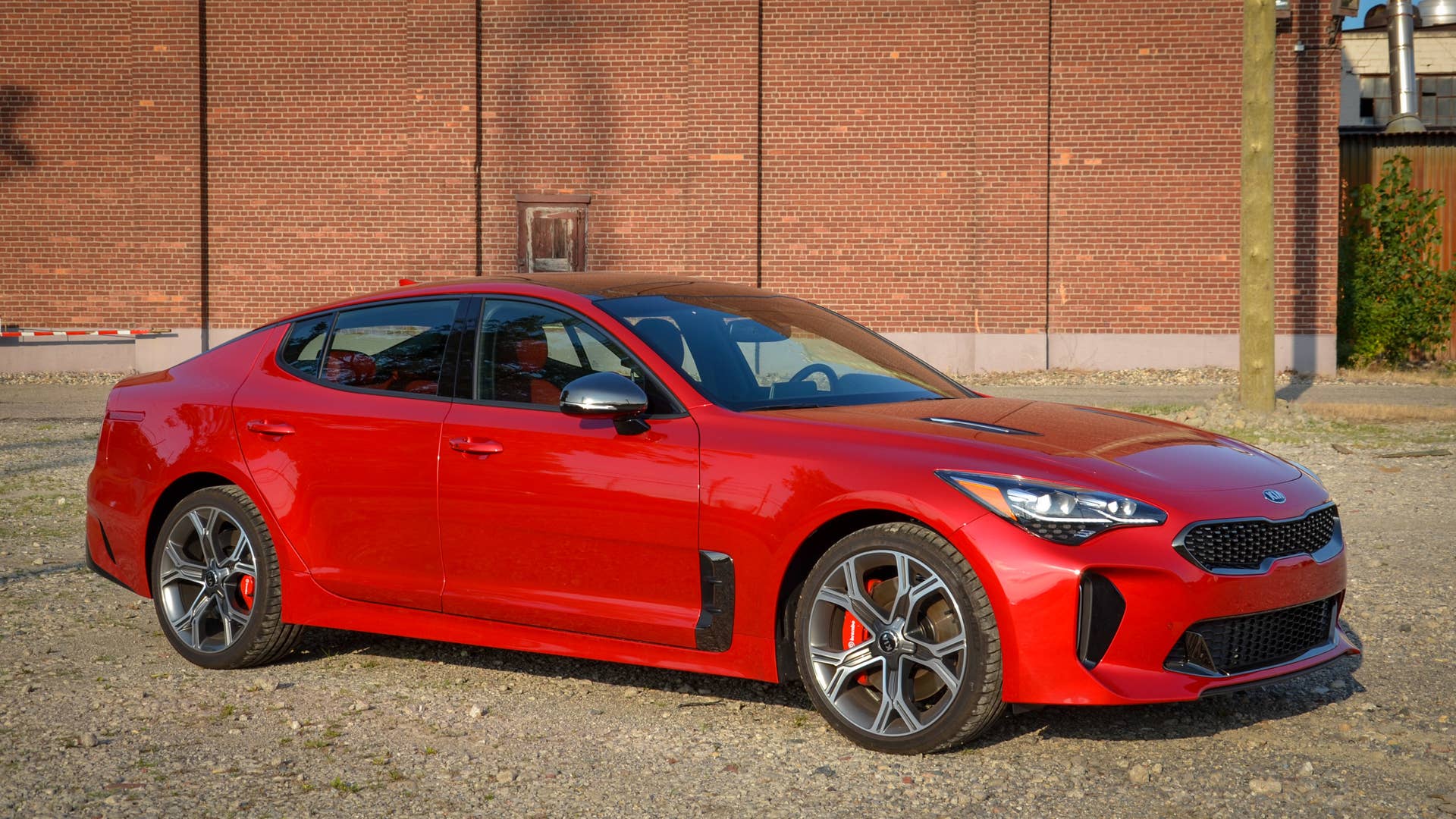 2018 Kia Stinger GT front