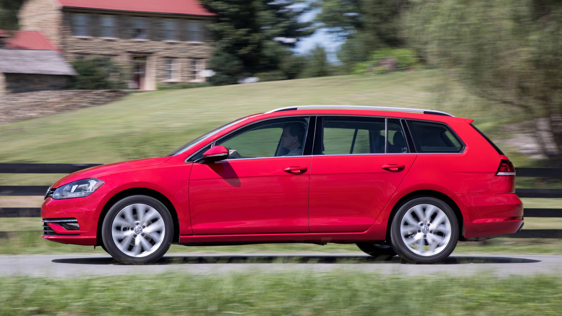 2018 Volkswagen Golf SportWagen