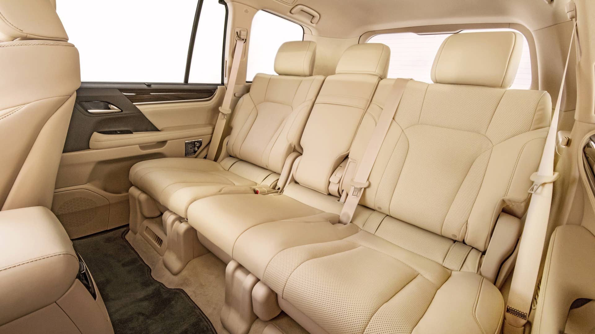 2019 Lexus LX 570