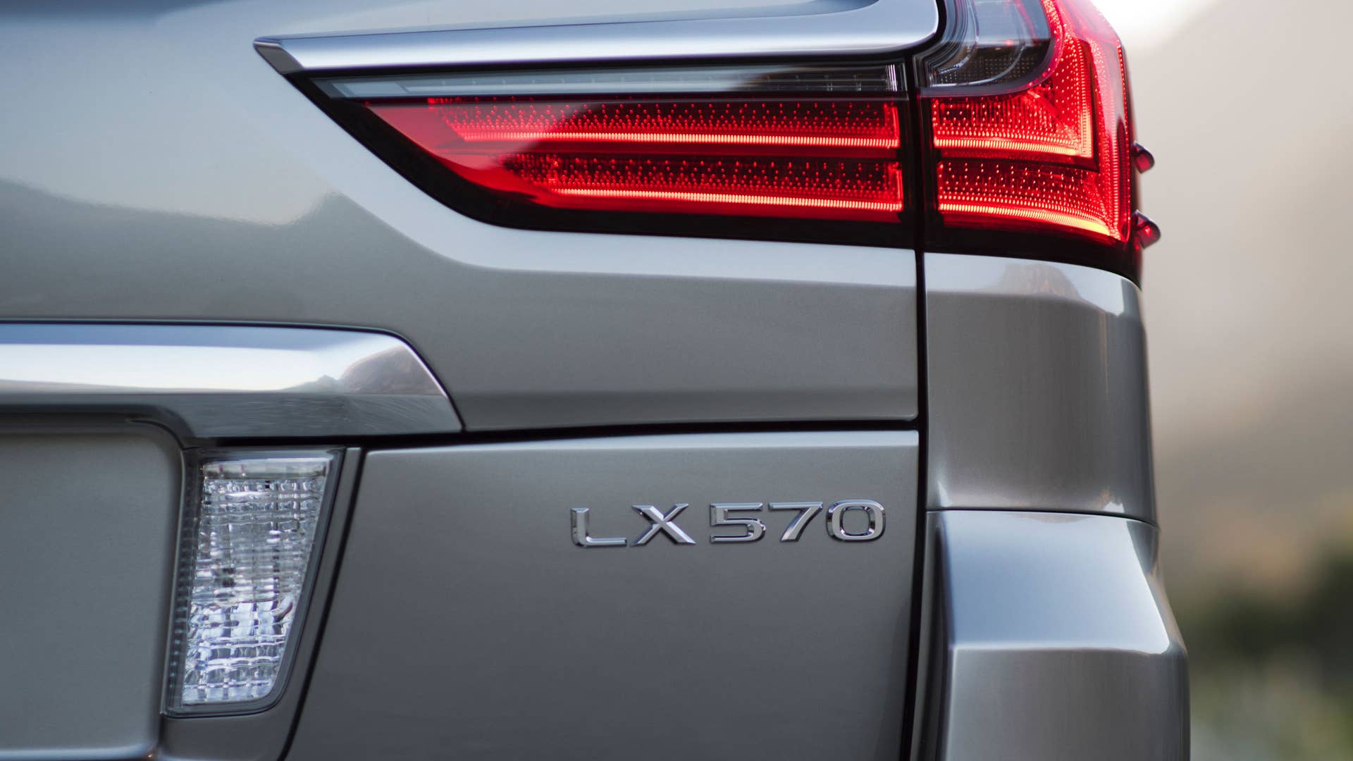 2019 Lexus LX 570